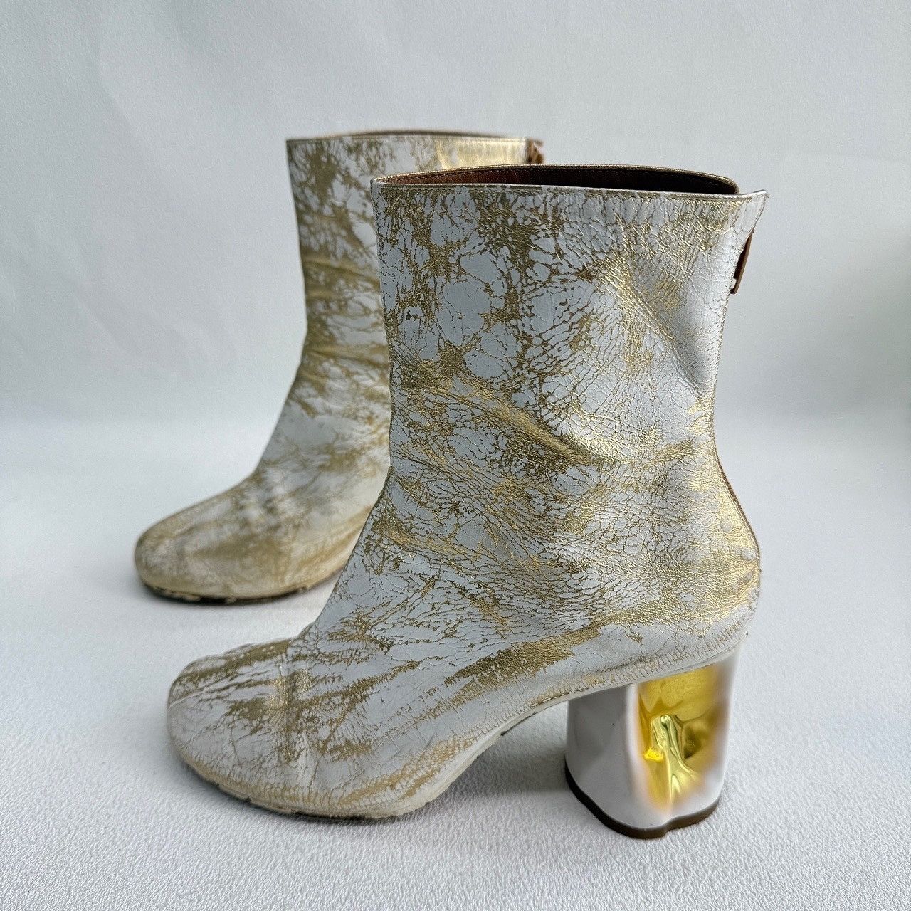 Maison Margiela Maison Margiela Cracked Metallic Leather Boots Size 37 Size US 7 / IT 37 - 1 Thumbnail