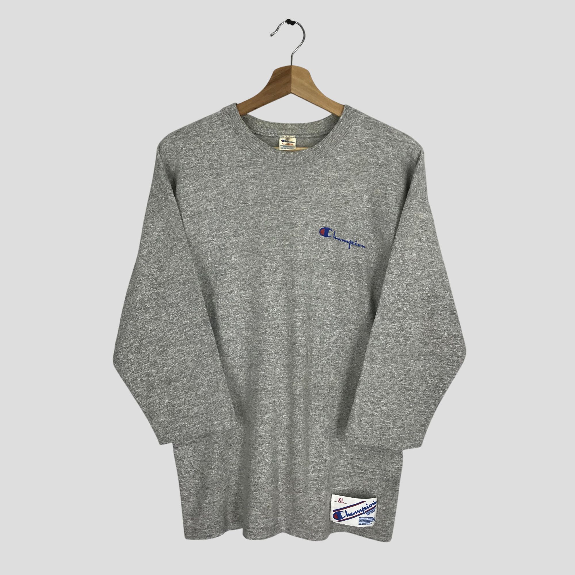 Champion Vintage Champion Script Logo Sportswear Crewneck Tshirt Size US XL / EU 56 / 4 - 1 Thumbnail