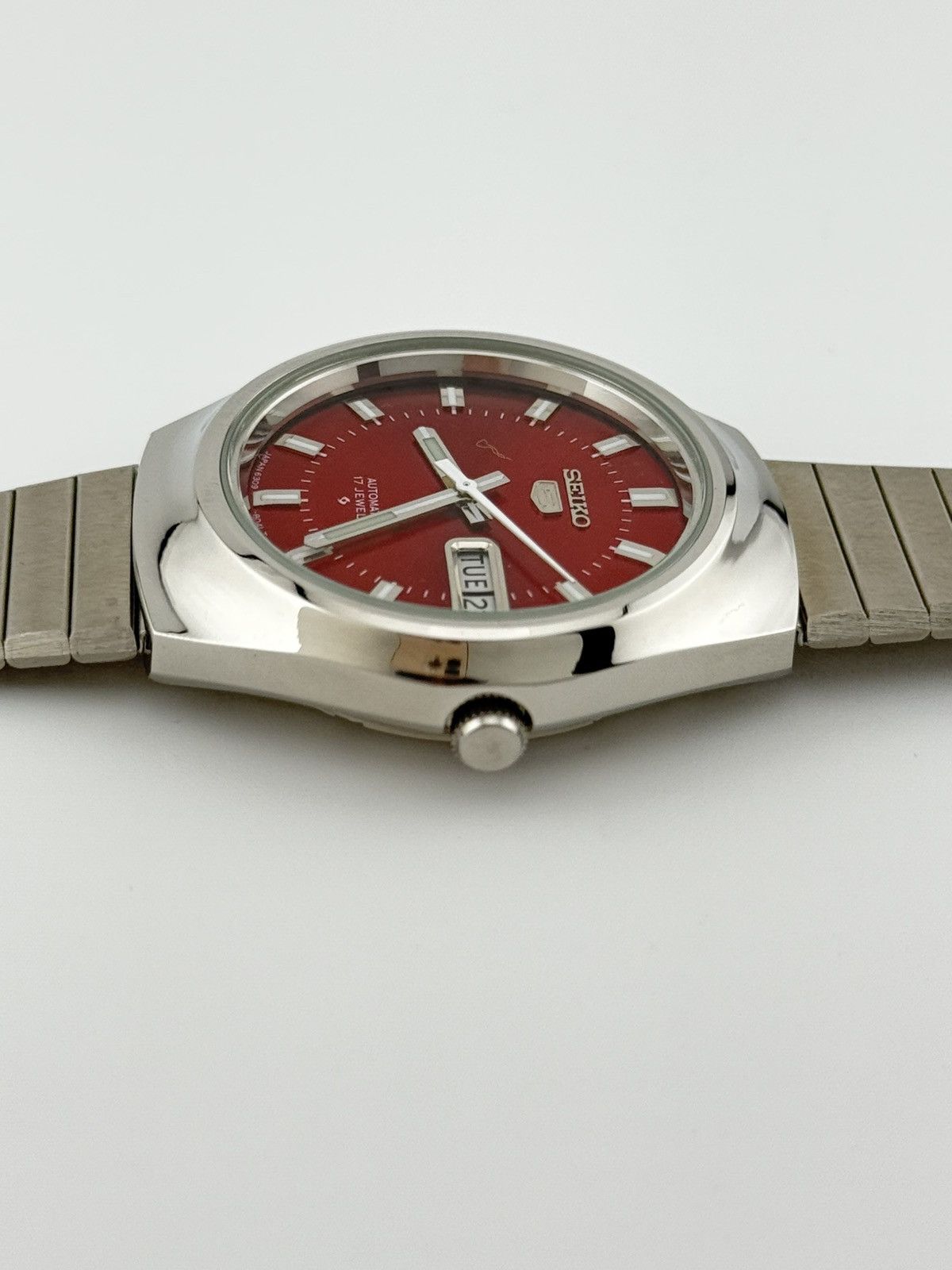 Seiko Seiko 5 Automatic Men’s Watch 36mm Red Dial 6309 Japan Size 36 - 8 Thumbnail
