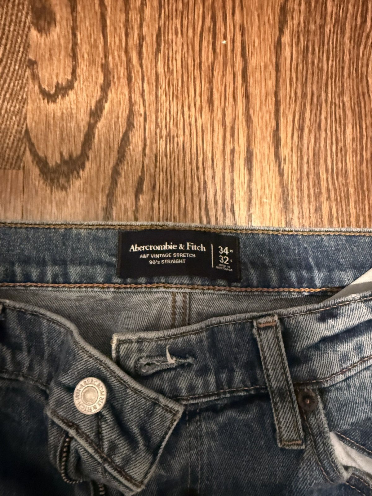 Abercrombie & Fitch Abercrombie & Fitch blue jeans, 90’s straight fit, Size 34" Size US 34 / EU 50 - 2 Thumbnail