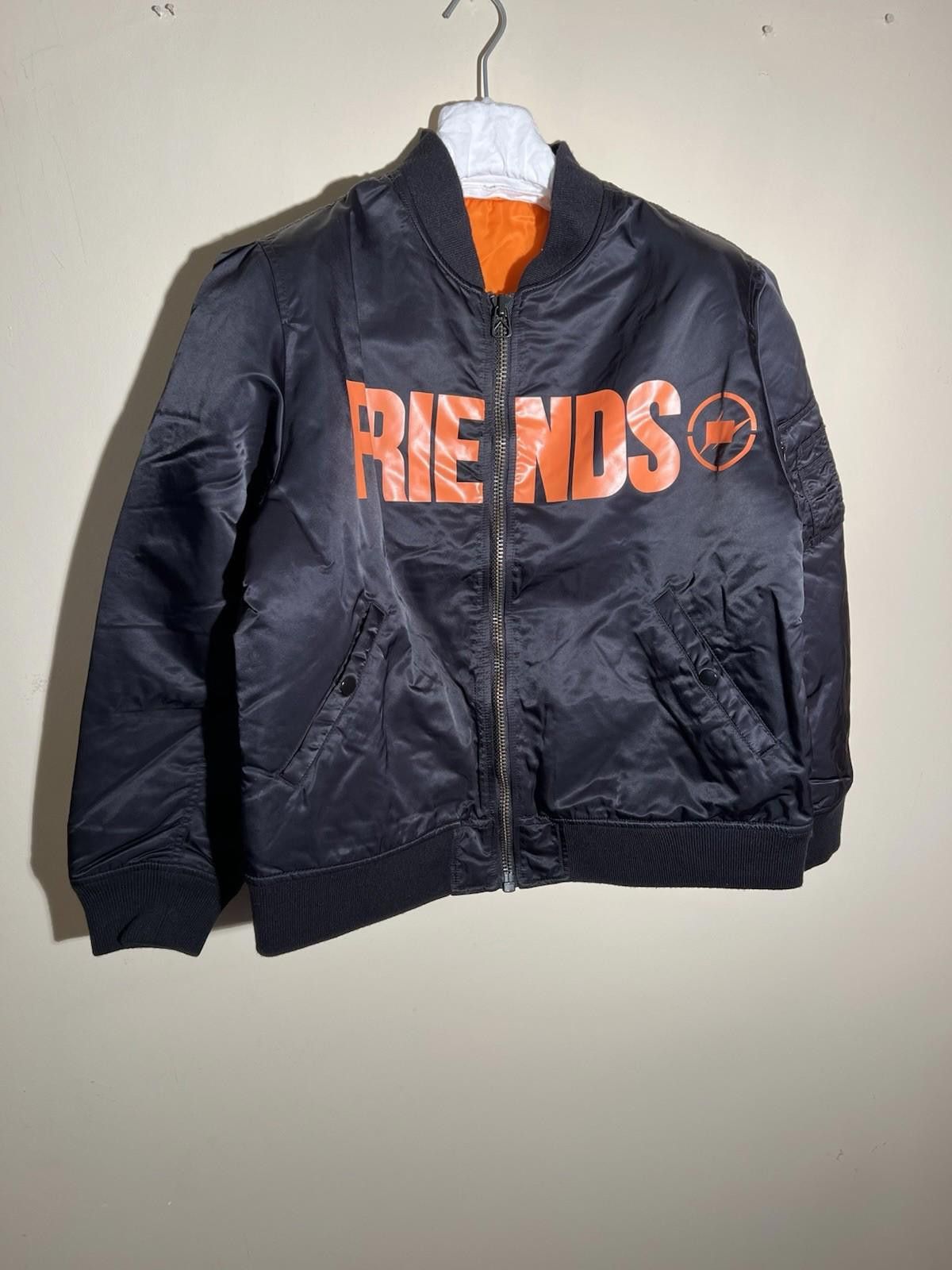 Vlone VLONE FRAGMENT FRIENDS LONG SLEEVE BOMBER JACKET Size US L / EU 52-54 / 3 - 5 Thumbnail