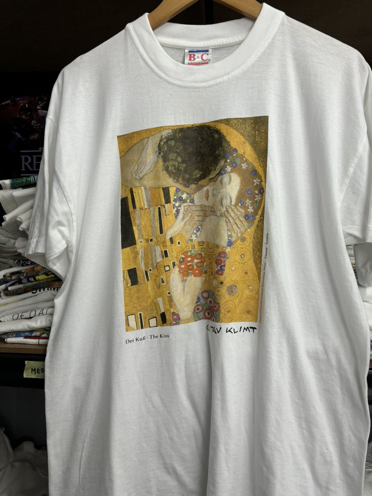 Vintage RARE! Vintage 90’s Gustav Klimzt The Kiss Art Museum Size US L / EU 52-54 / 3 - 3 Thumbnail