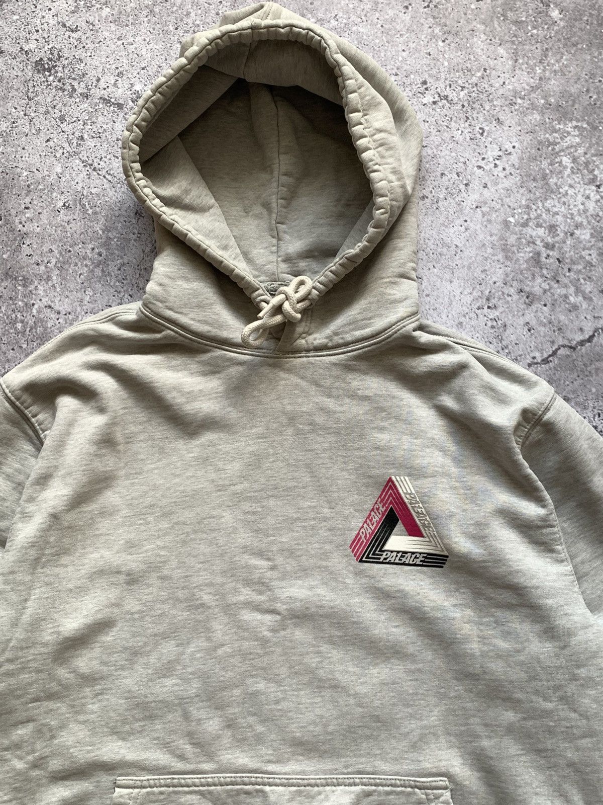 Palace 🔥PALACE TRI-DART SKATEBOARDING HOODIE Size US M / EU 48-50 / 2 - 8 Thumbnail
