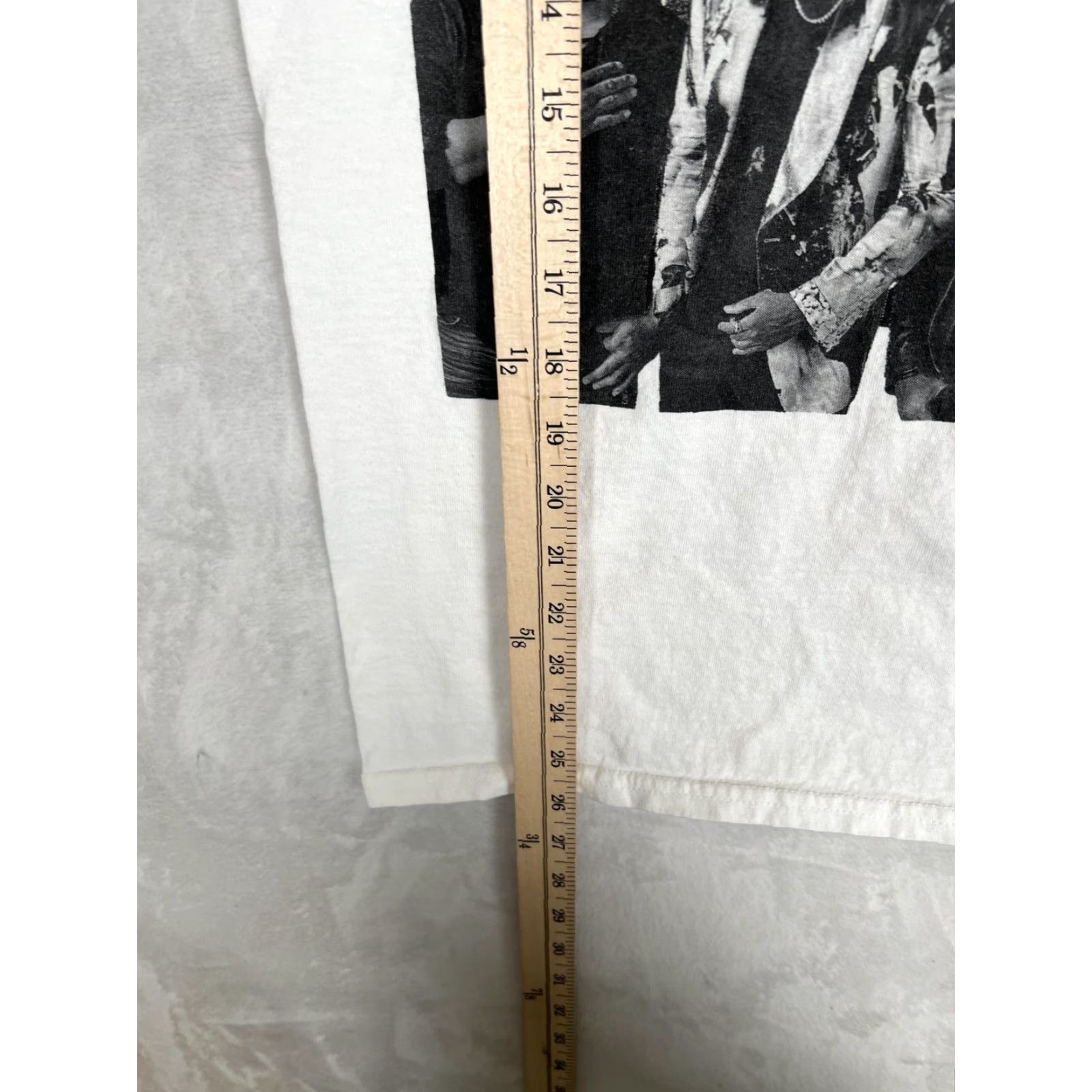 Vintage Aventura Inmortal On Tour T-Shirt Mens Small White Band Graphic Tee Concert Size US S / EU 44-46 / 1 - 3 Thumbnail