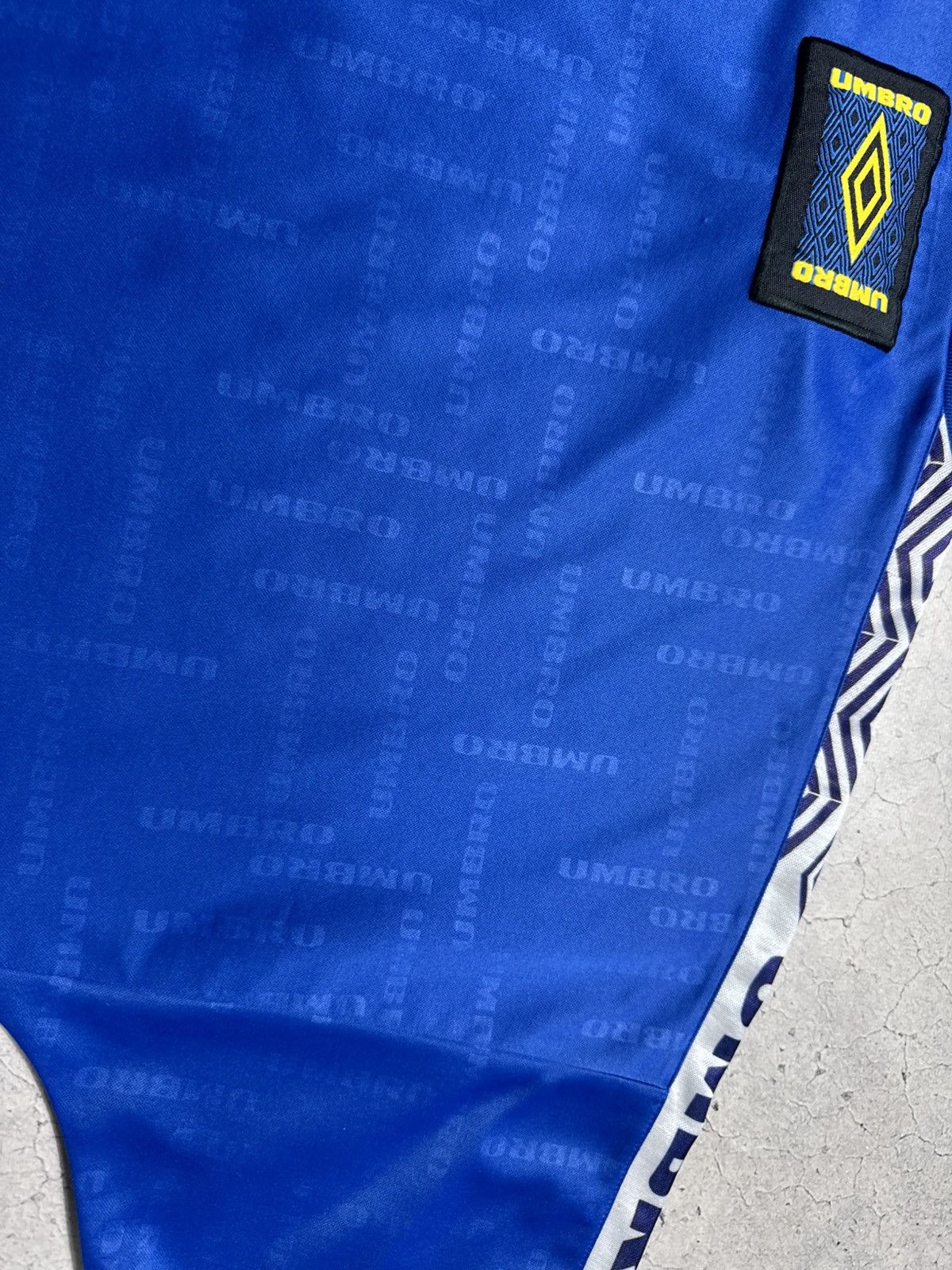 Umbro Umbro Vintage 90’s Soccer Jersey Big Logo Monogram Football Size US XL / EU 56 / 4 - 13 Thumbnail