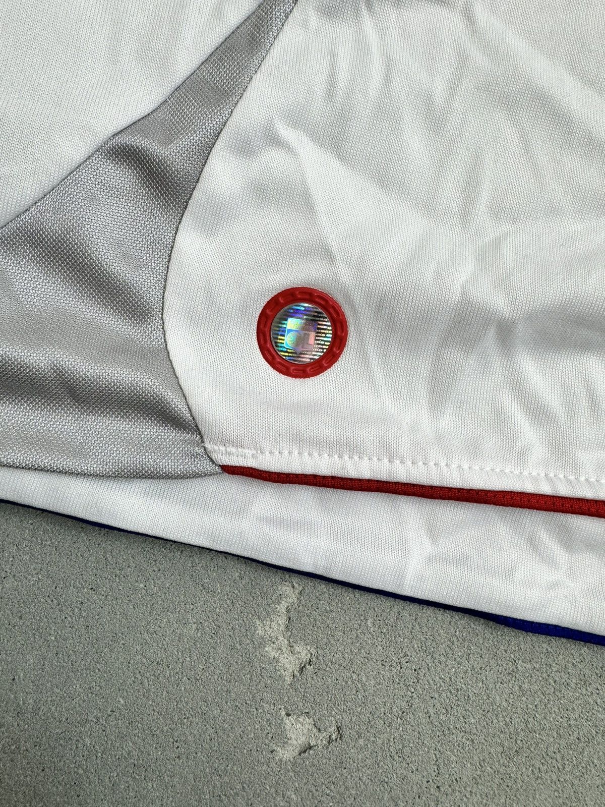 Umbro UMBRO OLYMPIQUE LYONNAIS 2007 HOME JERSEY Size US XL / EU 56 / 4 - 4 Thumbnail