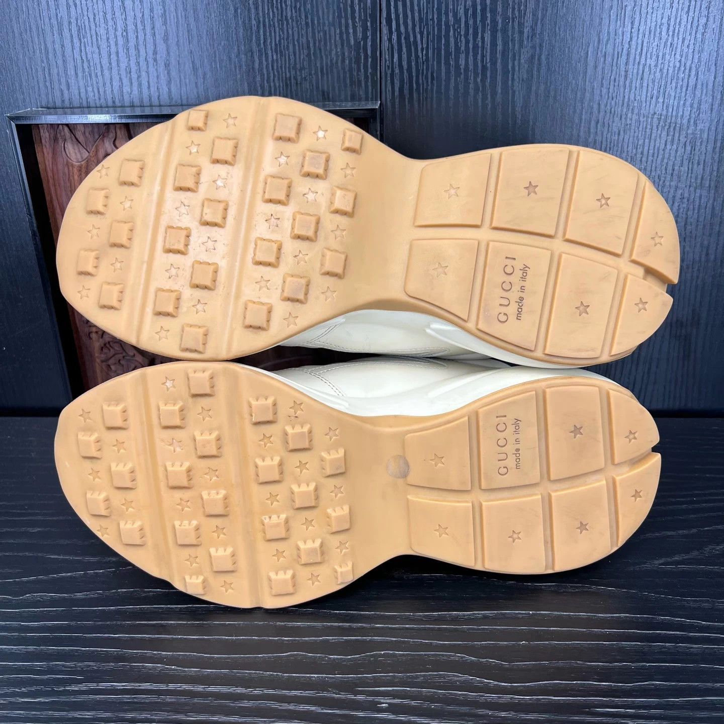 Gucci Gucci Rhyton x Mickey 42.5 EU new with box Size US 9.5 / EU 42-43 - 7 Thumbnail