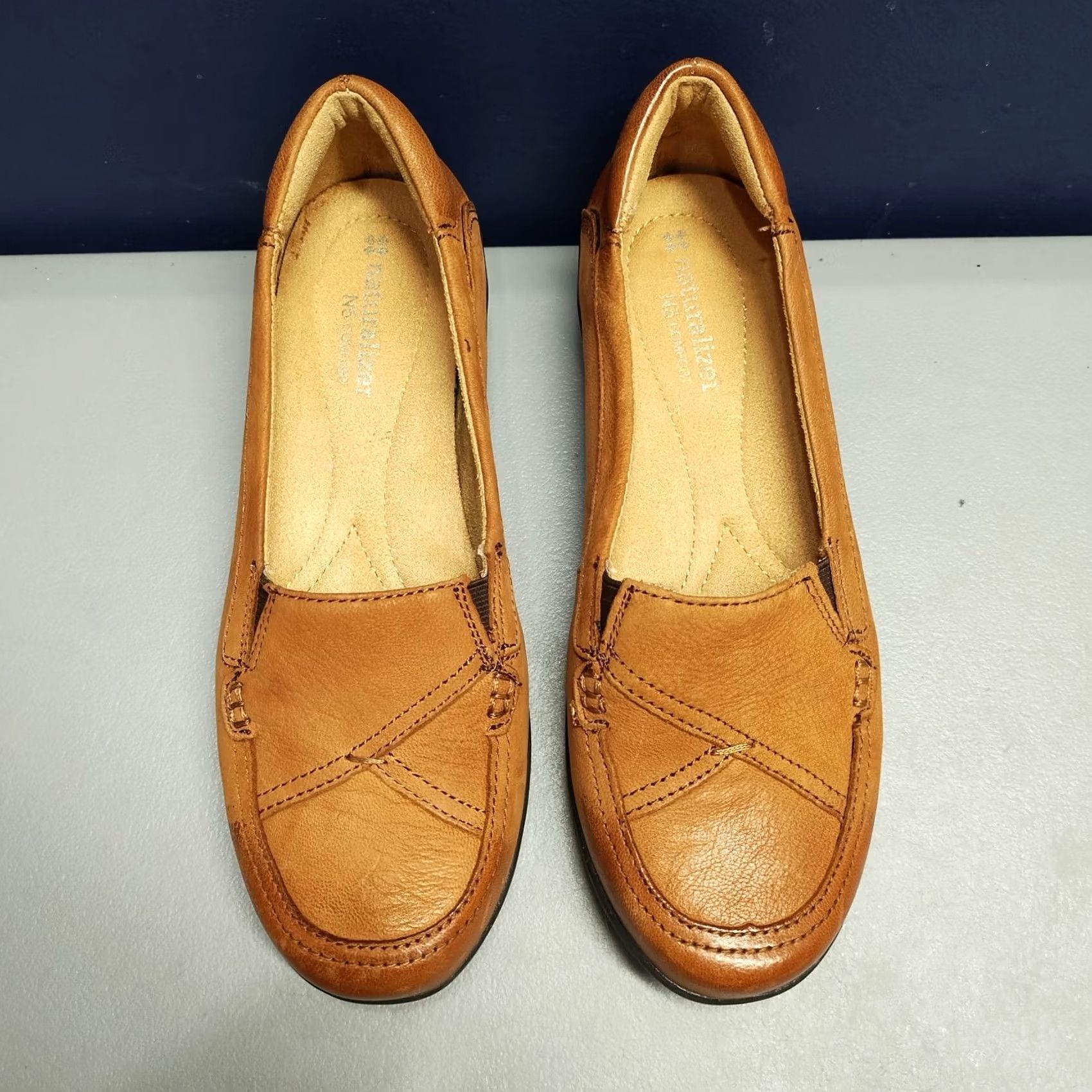 Naturalizer Naturalizer N5 Comfort Fiorenza Loafers Flats Womens Size 6M Brown & Black Leather Shoes Size US 6 / IT 36 - 3 Thumbnail