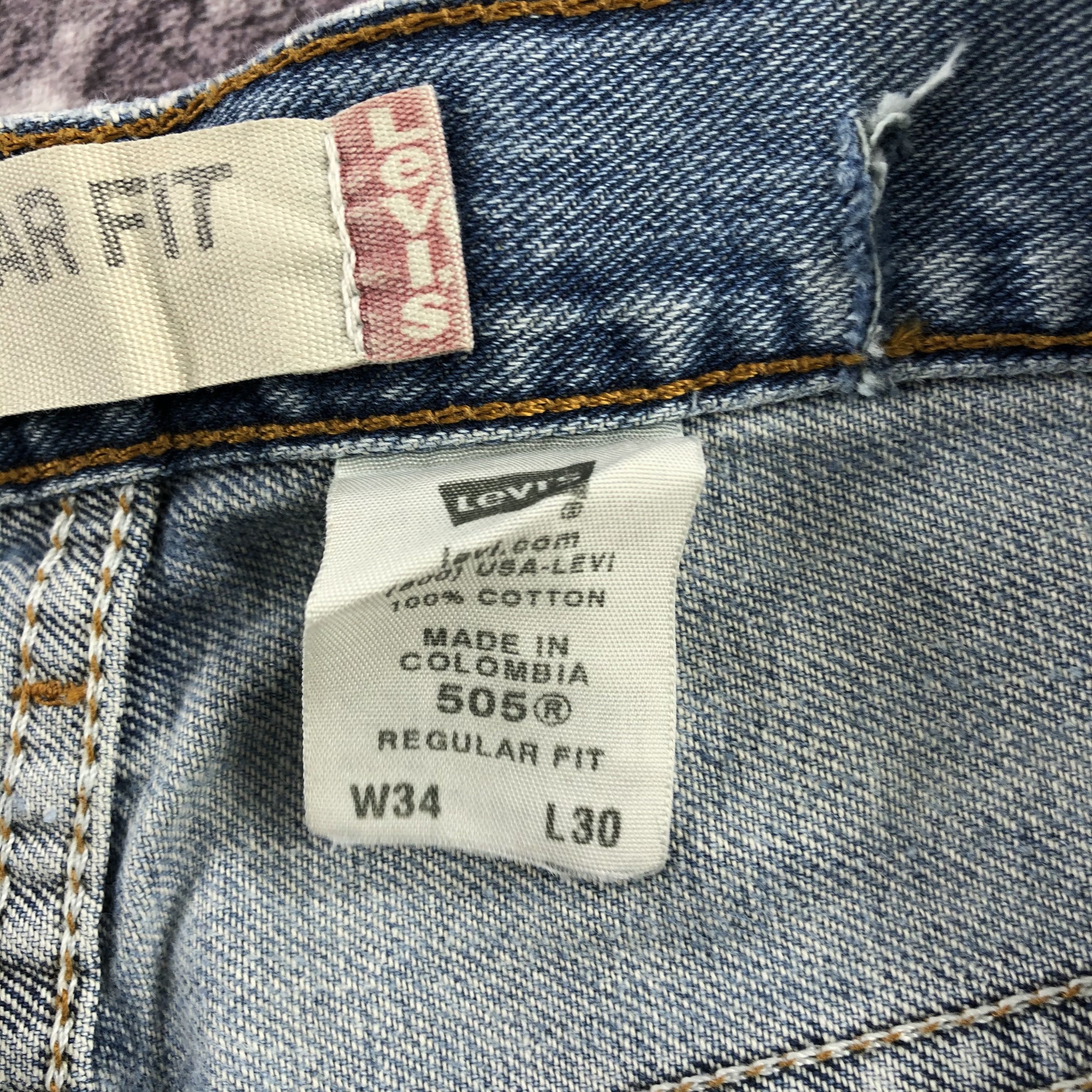 Levi's × Vintage Vintage Light Wash Levis 505 Jeans-JM2493 Size US 35 - 15 Thumbnail