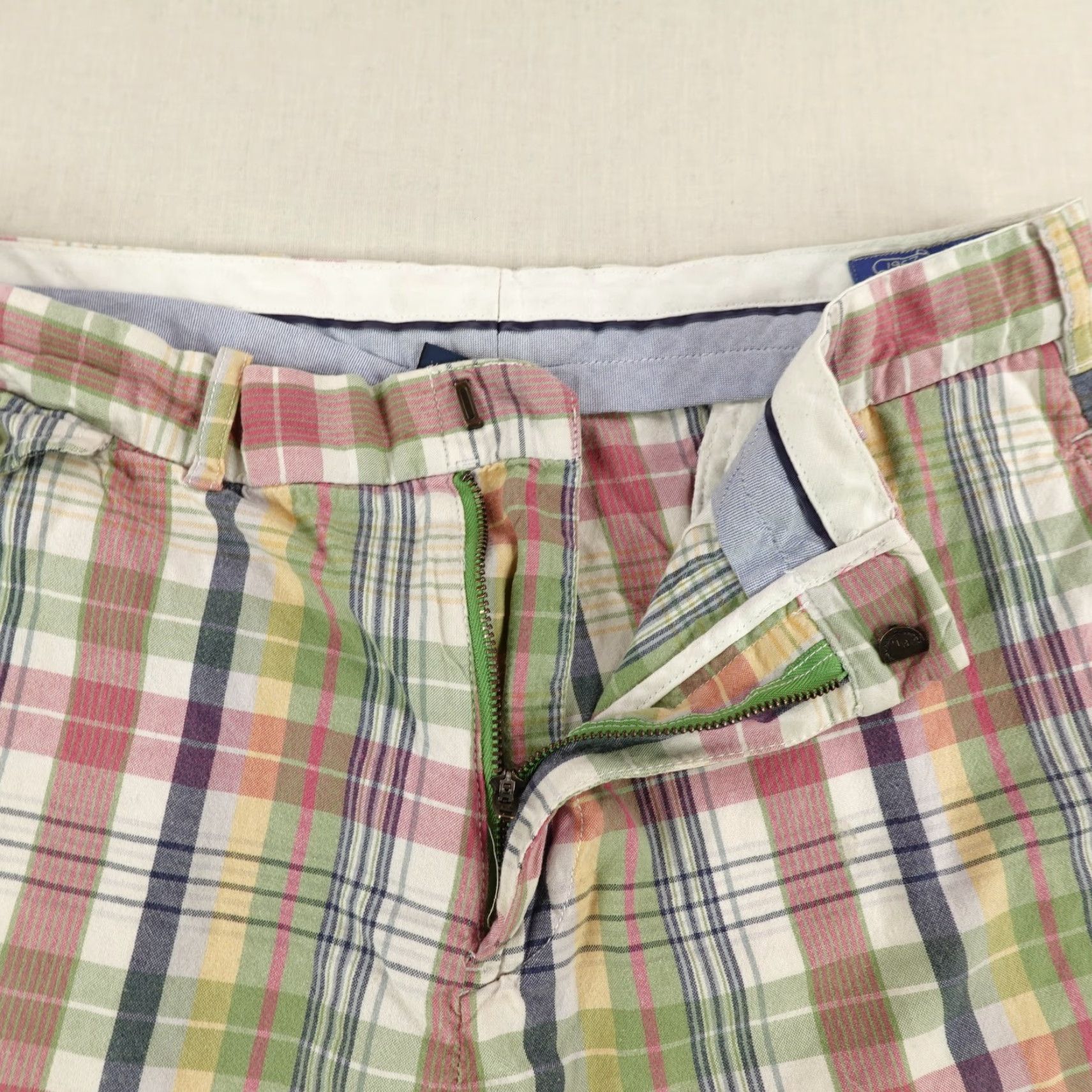 Polo Ralph Lauren VINTAGE Polo Ralph Lauren Shorts Mens 34 Pink Green Madras Plaid Chino Hook Eye Casual Size US M / EU 48-50 / 2 - 4 Thumbnail