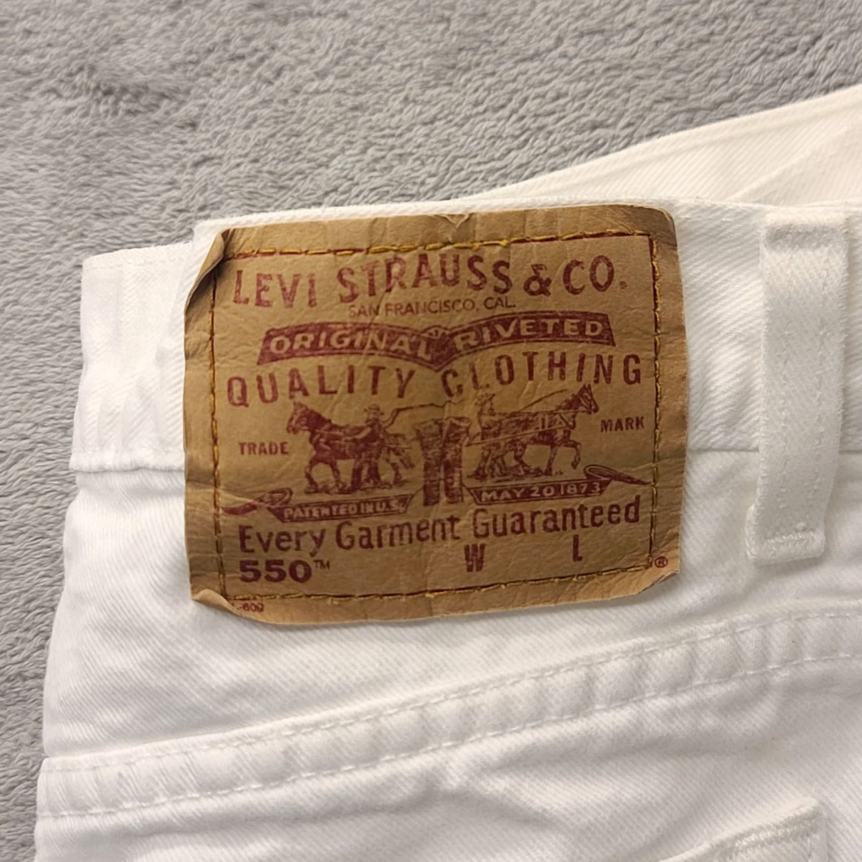 Levi's VINTAGE Levi's 550 Shorts Womens 10 Mom High Rise Relaxed Fit White 90s Size 32" / US 10 / IT 46 - 2 Thumbnail