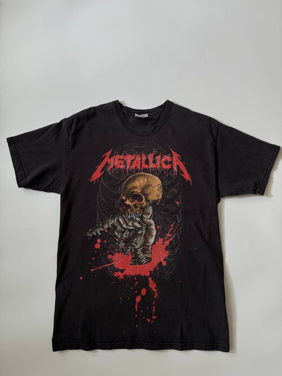 Metallica Metallica vintage band tee skull M sz Size US M / EU 48-50 / 2 - 1 Thumbnail