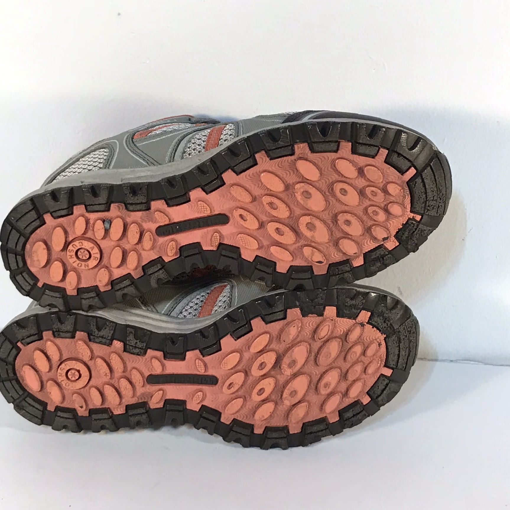 Merrell Merrell Performance Sneakers Women's Size 7.5 Aluminum/Coral Athletic Walking Hiking Size US 7.5 / IT 37.5 - 8 Thumbnail