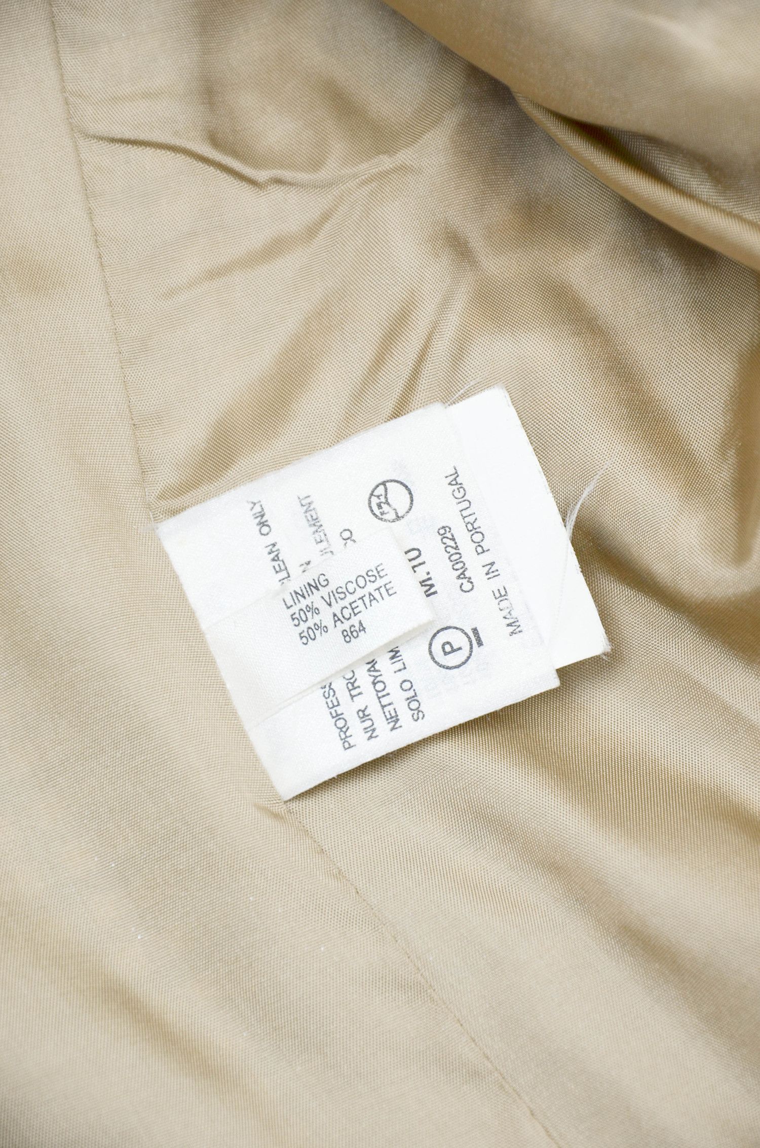 Aquascutum AQUASCUTUM Plaid Beige Wool Two-Button Suit - US8 Size M / US 6-8 / IT 42-44 - 12 Thumbnail