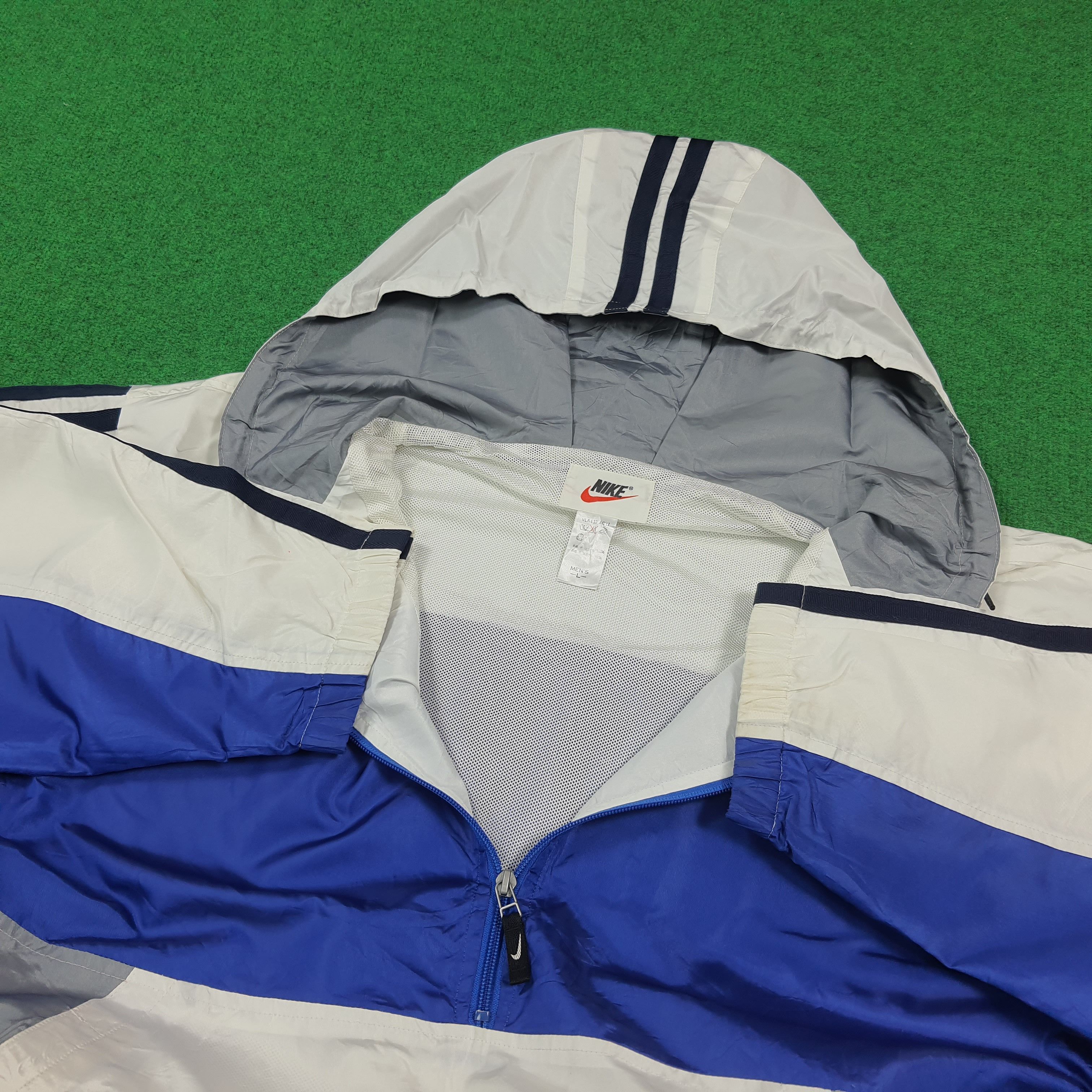 Nike Vintage 90s Nike Skylon Windbreaker Anorak Retro C290N34 Size US XL / EU 56 / 4 - 5 Thumbnail