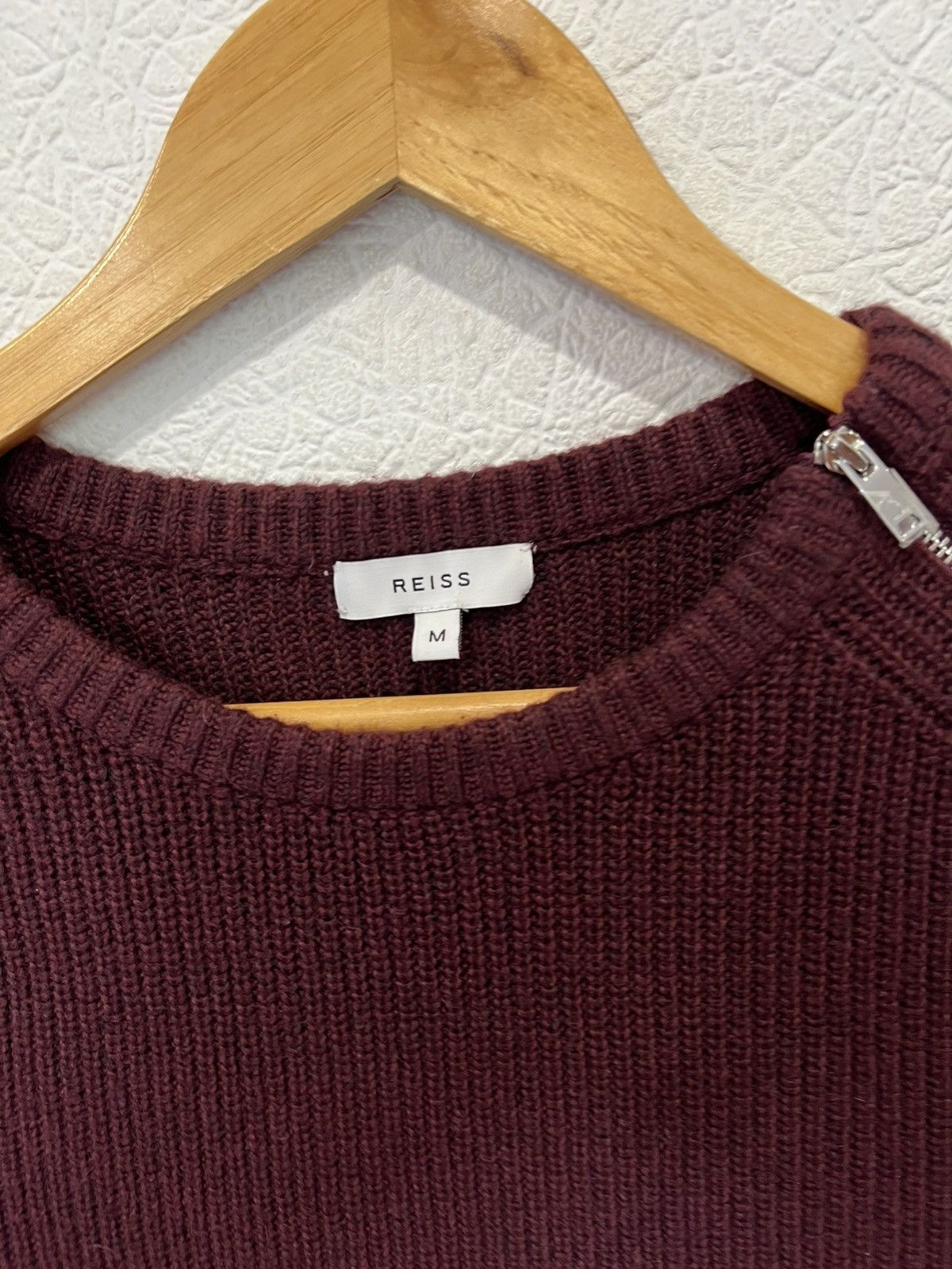 Reiss Reiss Mens Basic Sweater Knitted Cherry Red Size US M / EU 48-50 / 2 - 3 Thumbnail
