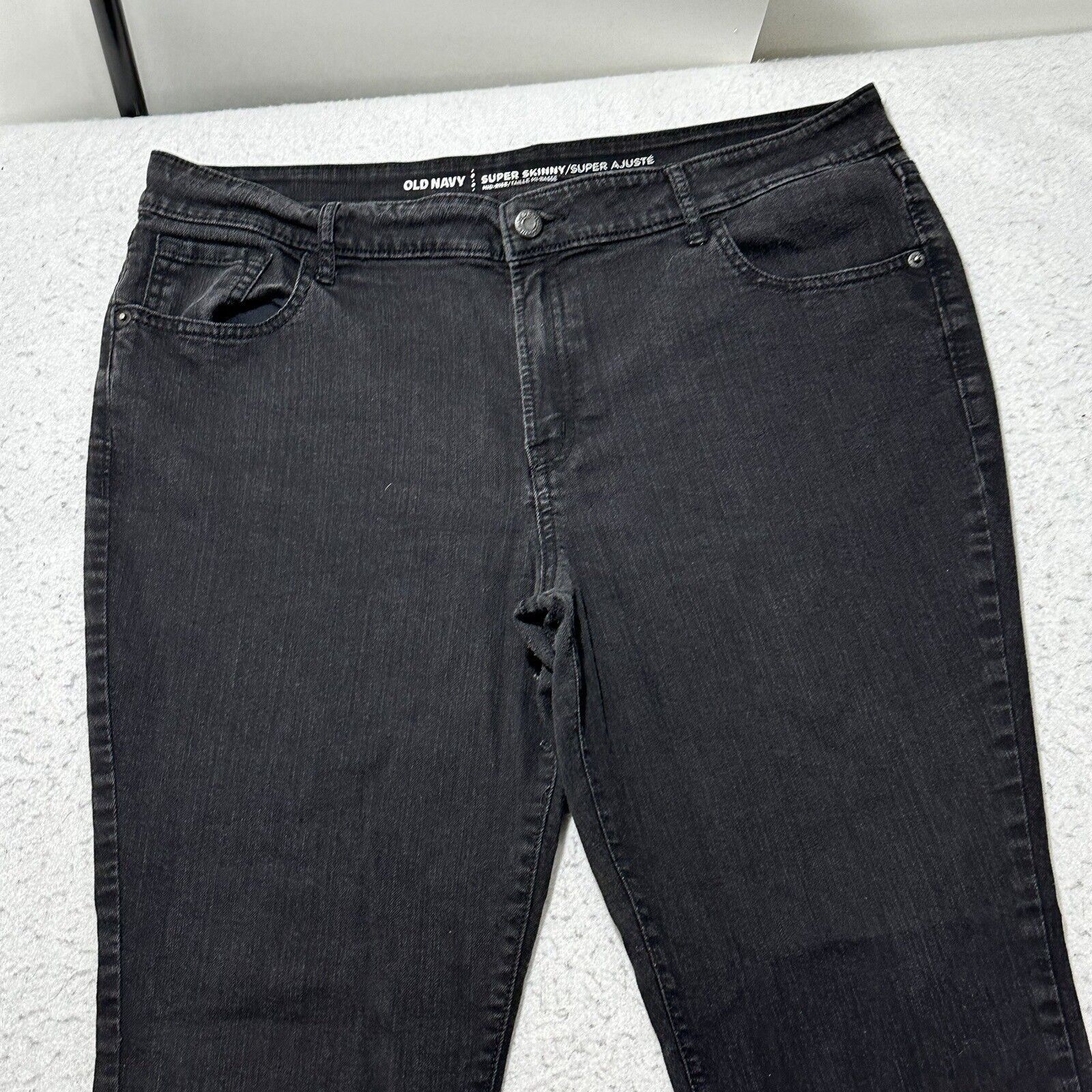 Old Navy Old Navy 16 Regular Super Skinny Mid Rise Black Jeans Size 38" / US 16 / IT 52 - 2 Thumbnail
