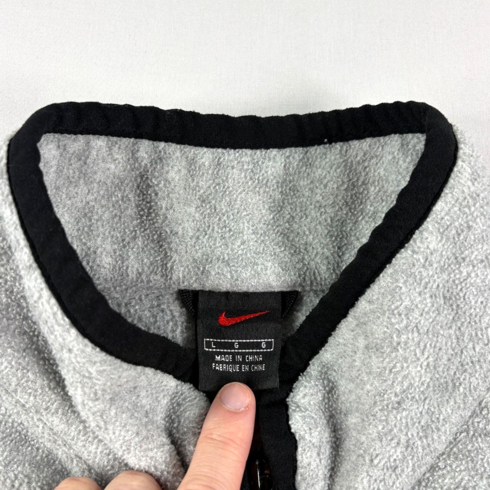 Nike VINTAGE Nike Jacket Mens L Gray Fleece Full Zip Pockets 90s Windbreaker Casual Size US L / EU 52-54 / 3 - 6 Thumbnail