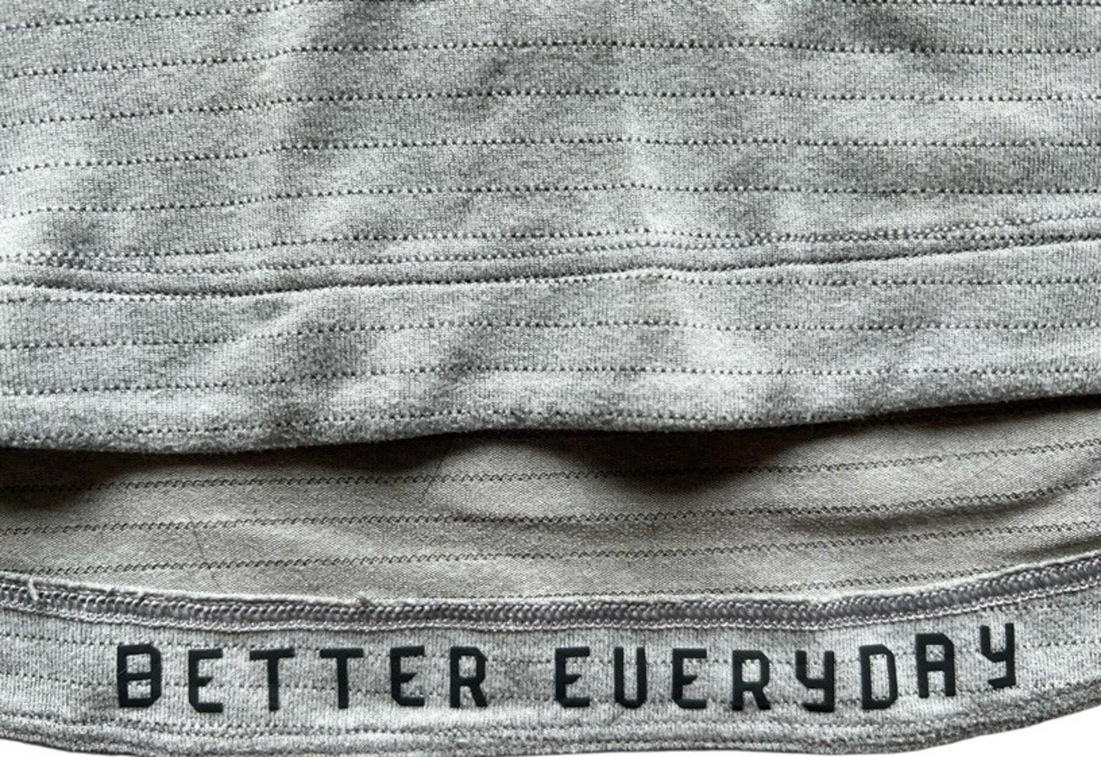 Lululemon Lululemon Better Everyday Light Weight Hoodie Sz Medium Size M / US 6-8 / IT 42-44 - 3 Thumbnail