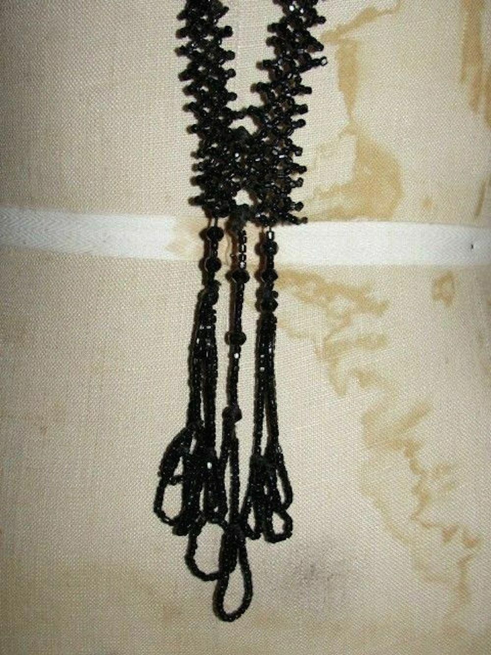 Designer Victorian Jet Seed Bead Flapper Necklace Size ONE SIZE - 4 Thumbnail