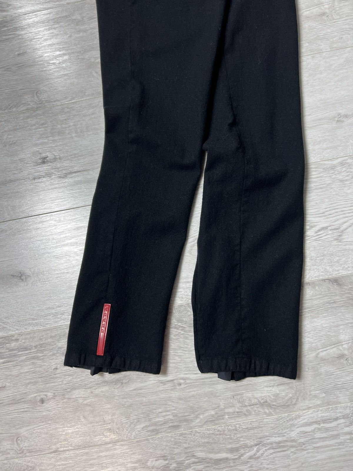 Prada 1999s Prada Sport Black Wool & Nylon Pants Red Tab Trousers Size 26" / US 2 / IT 38 - 9 Thumbnail