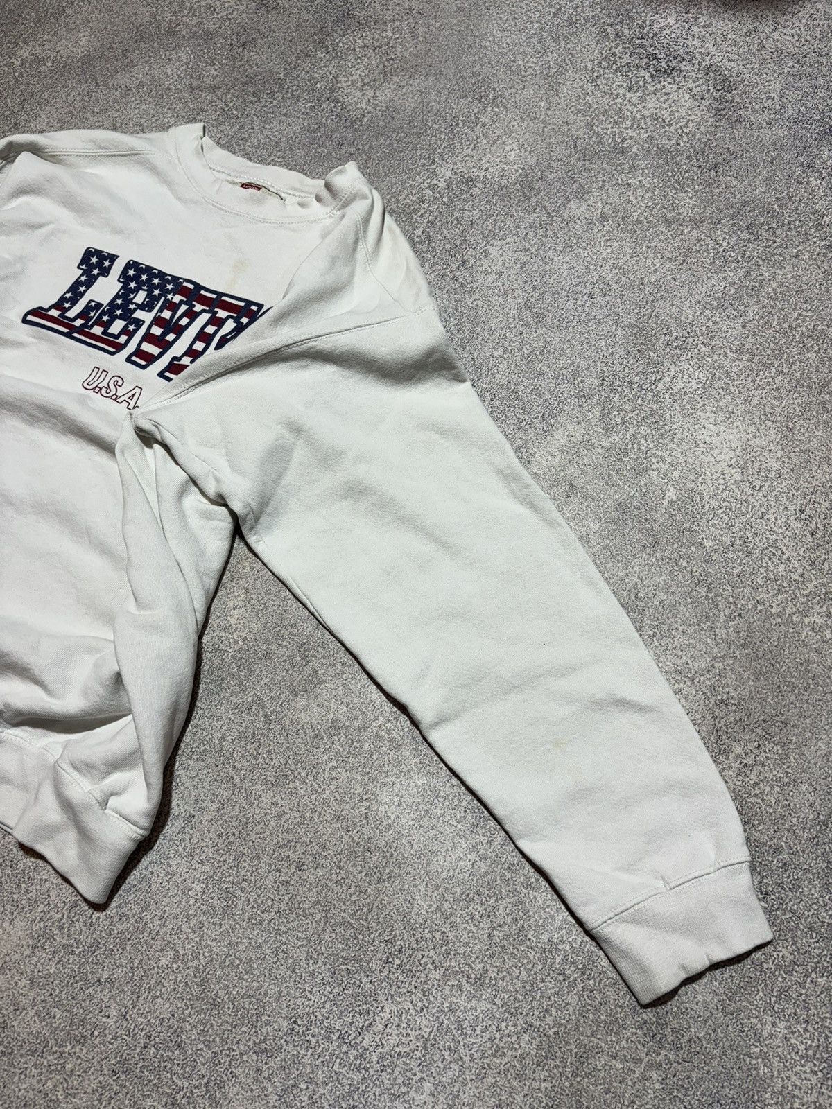 Levi's × Levi's Vintage Clothing × Vintage Vintage Levi's Sweatshirt 1996 Crewneck American big logo Size US L / EU 52-54 / 3 - 3 Thumbnail