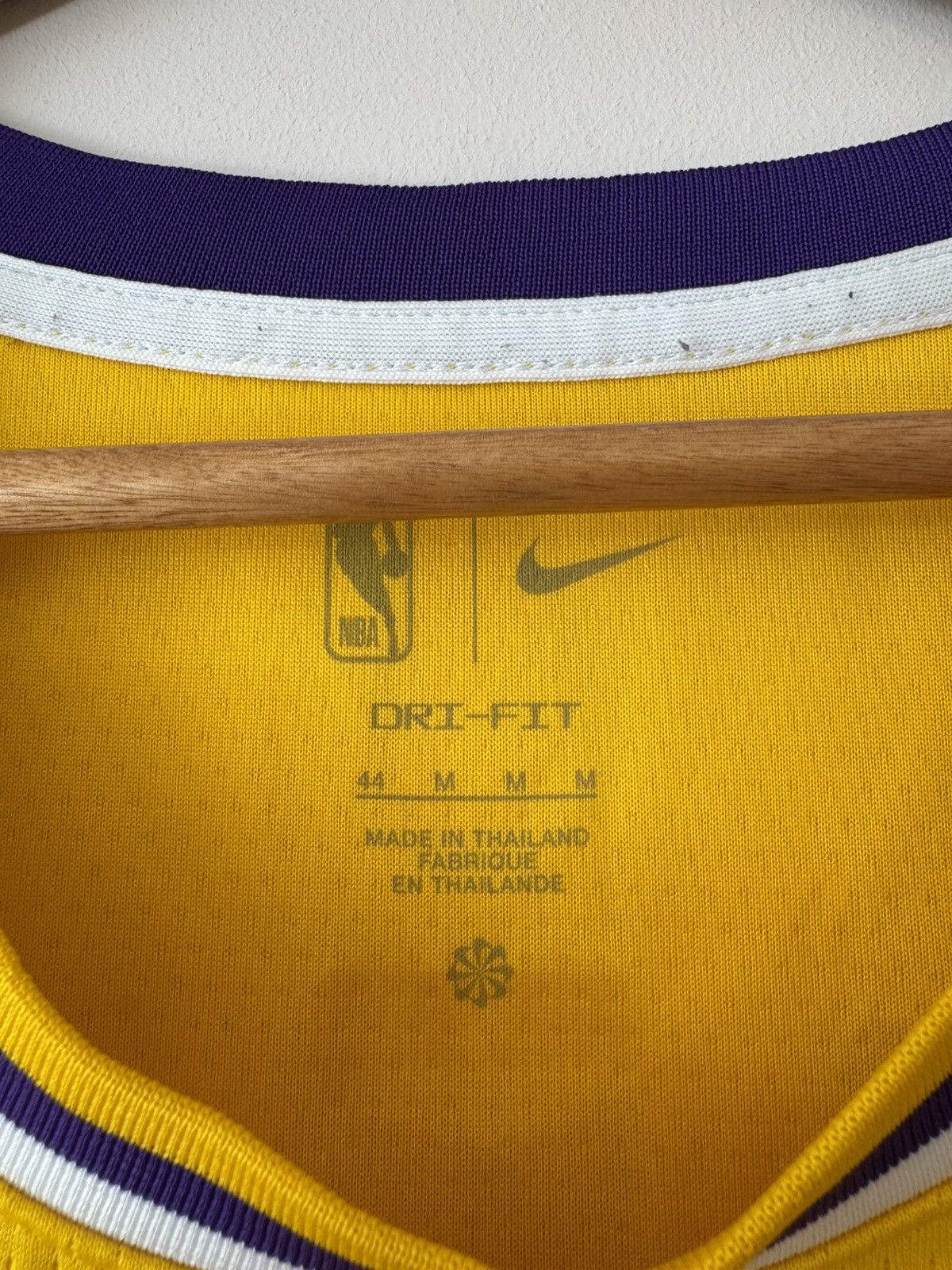 Nike James #6 Los Angeles Lakers Basketball Jersey NBA Shirt Kit Size US M / EU 48-50 / 2 - 13 Thumbnail