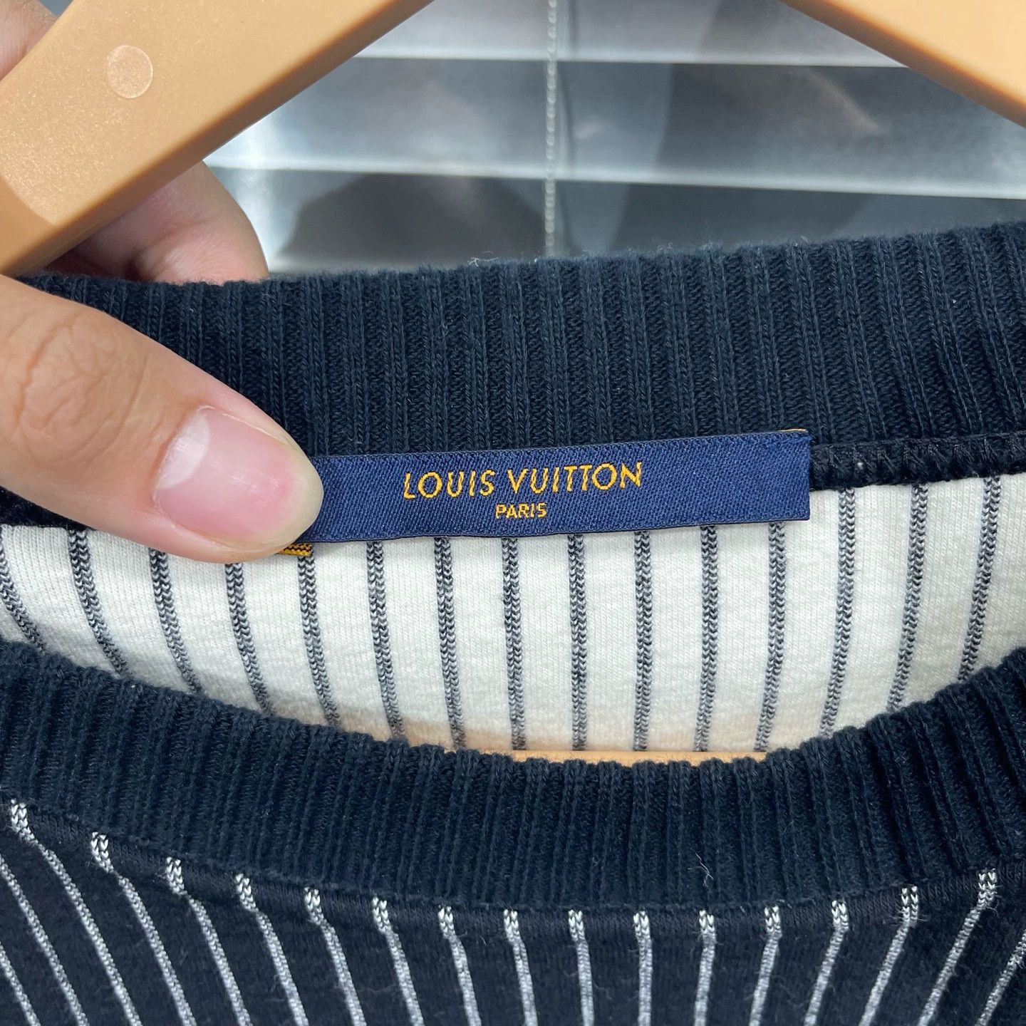 Louis Vuitton Louis Vuitton Chain Print LS Sweatshirt M 99 New Size US M / EU 48-50 / 2 - 3 Thumbnail