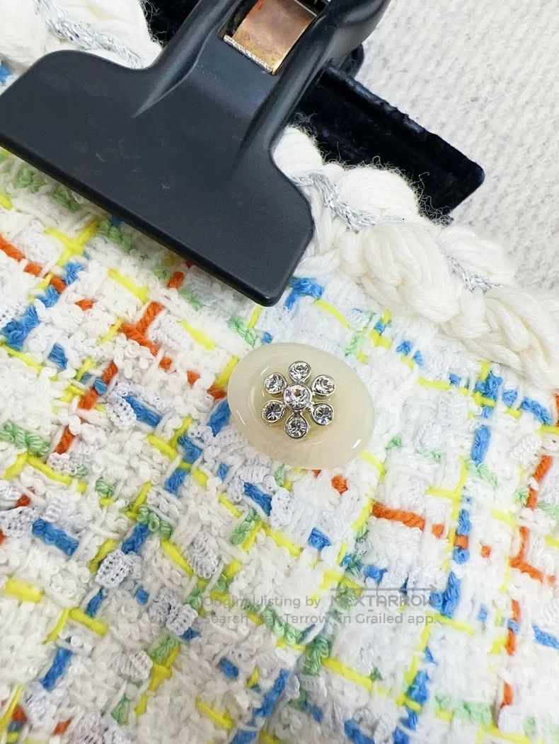Chanel Chanel 25C colourful plaid skirt Size 30" / US 8 / IT 44 - 4 Thumbnail