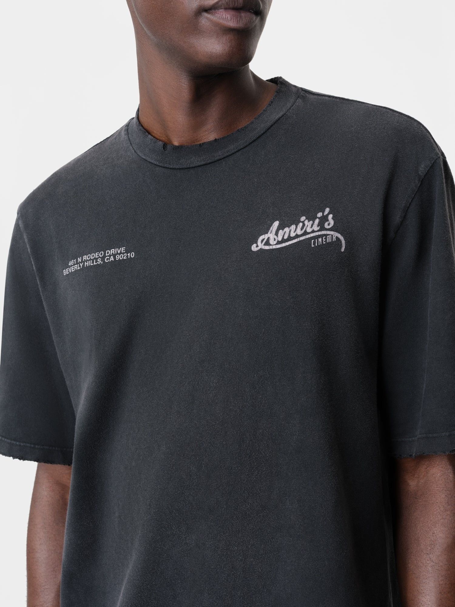 Amiri o1orln1025 Cinemas Vintage T-Shirt in Black Size US S / EU 44-46 / 1 - 5 Thumbnail