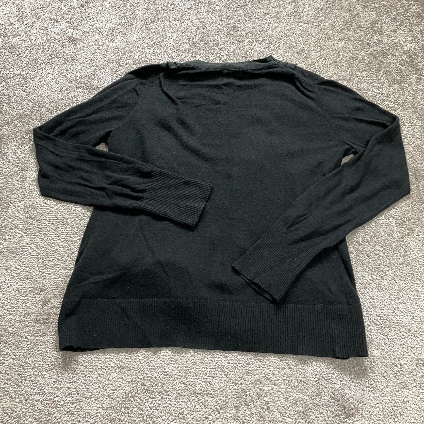 Banana Republic VINTAGE Banana Republic Long Cardigan Sweater Women’s Medium Black Knit Casual Lightweight Summer Size M / US 6-8 / IT 42-44 - 2 Thumbnail