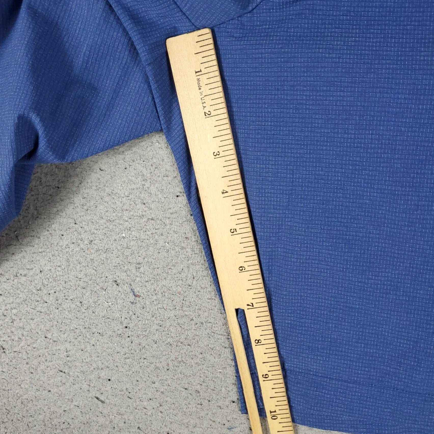 Tommy Bahama VINTAGE Tommy Bahama Shorts Men Size 43 Blue Nylon Flat Front Casual Chino Size US 43 - 6 Thumbnail
