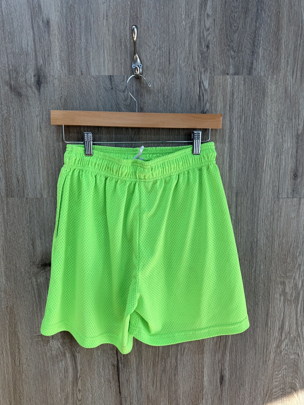 Eric Emanuel Eric Emmanuel Neon Green Shorts Size US 32 / EU 48 - 4 Thumbnail