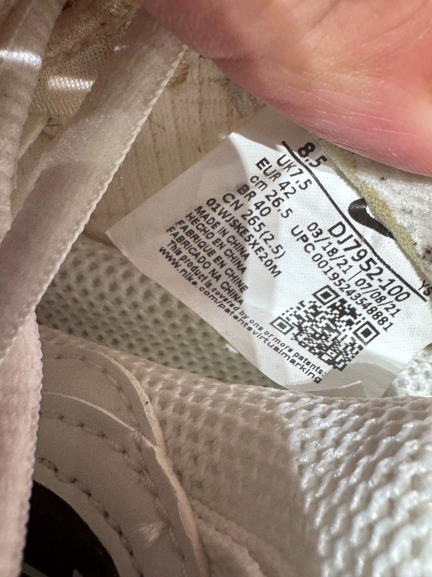 Nike COMME DES GARCONS SHIRT x Nike Foamposite Size US 9 / EU 42 - 6 Thumbnail