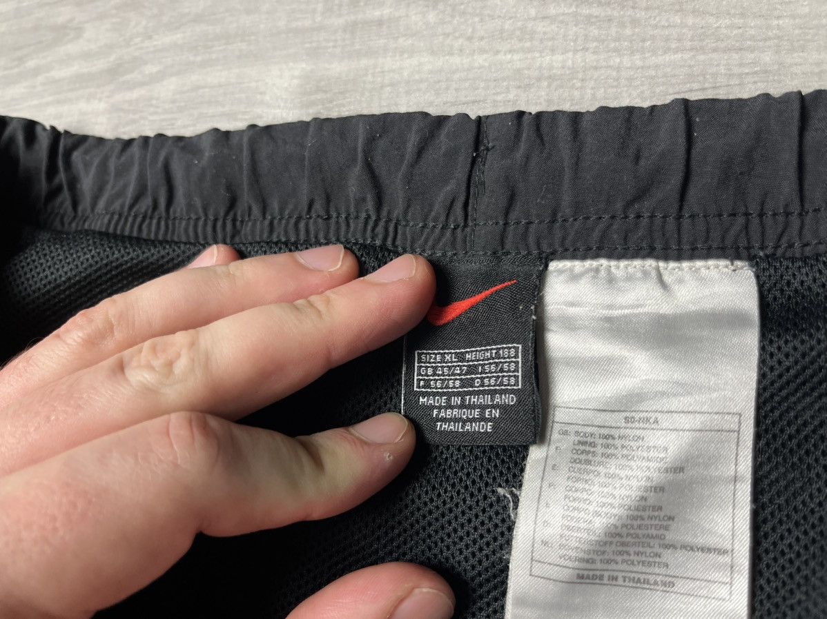 Nike Vintage Nike shorts 90s size XLarge Size US 36 / EU 52 - 3 Thumbnail