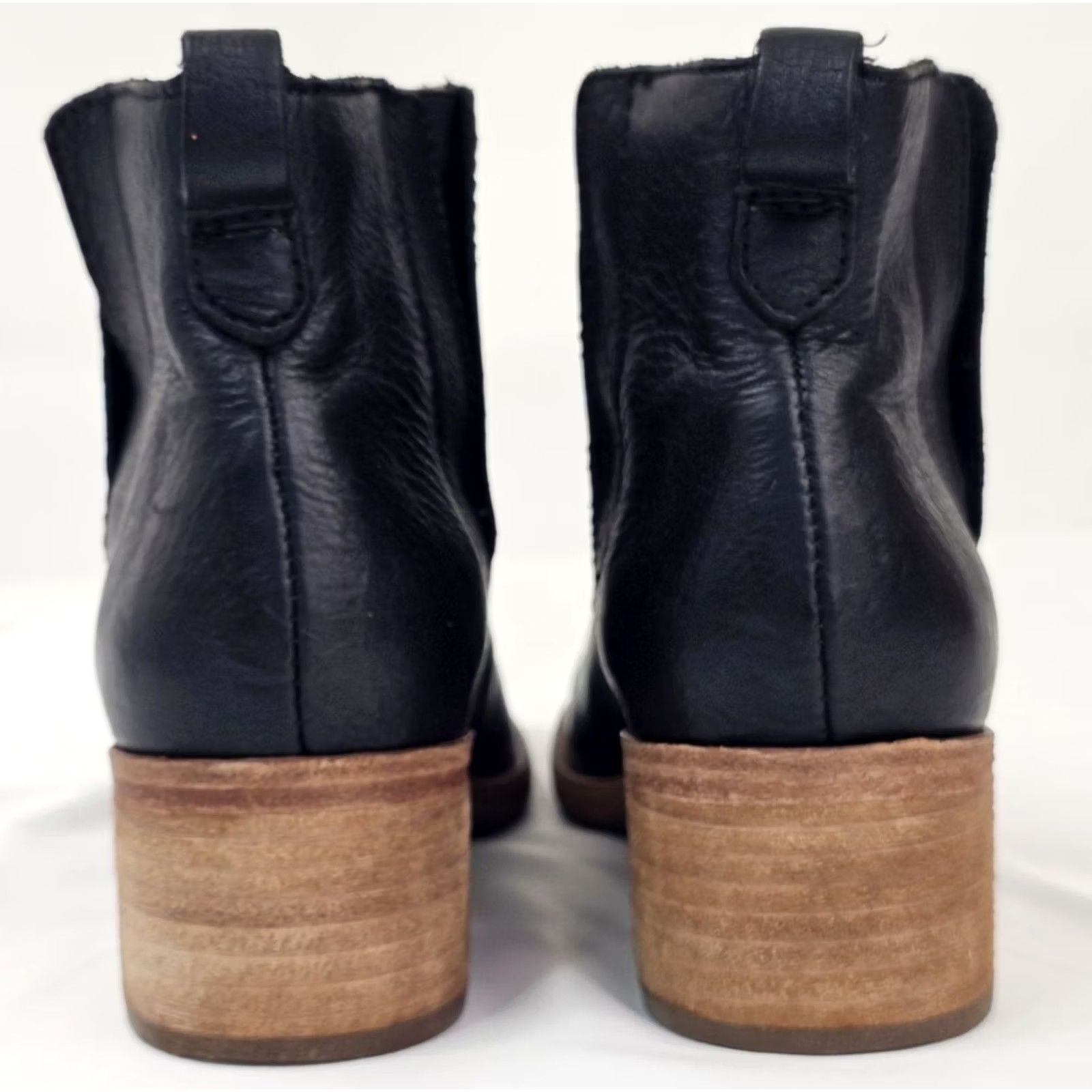 Vintage Kork-Ease Mindo Boots Womens 7 M Black Leather Pull On Ankle Heel 1.75" Block Bootie Size US 7 / IT 37 - 7 Thumbnail