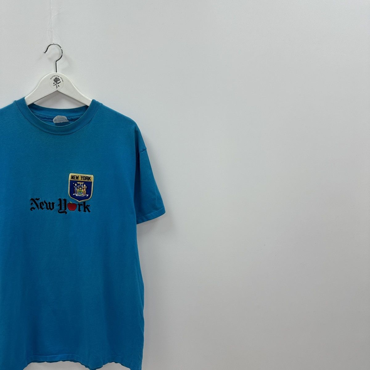 Vintage Vintage 90s New York Embroidered logo Hanes tee y2k single Size US XL / EU 56 / 4 - 2 Thumbnail