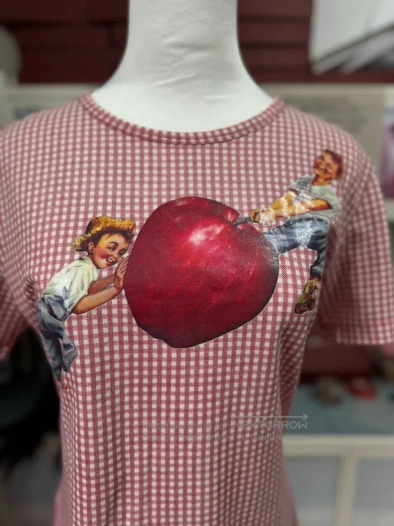 Vivienne Westwood Vivienne Westwood Canvas T-Shirt with Children's Painting Size M / US 6-8 / IT 42-44 - 3 Thumbnail