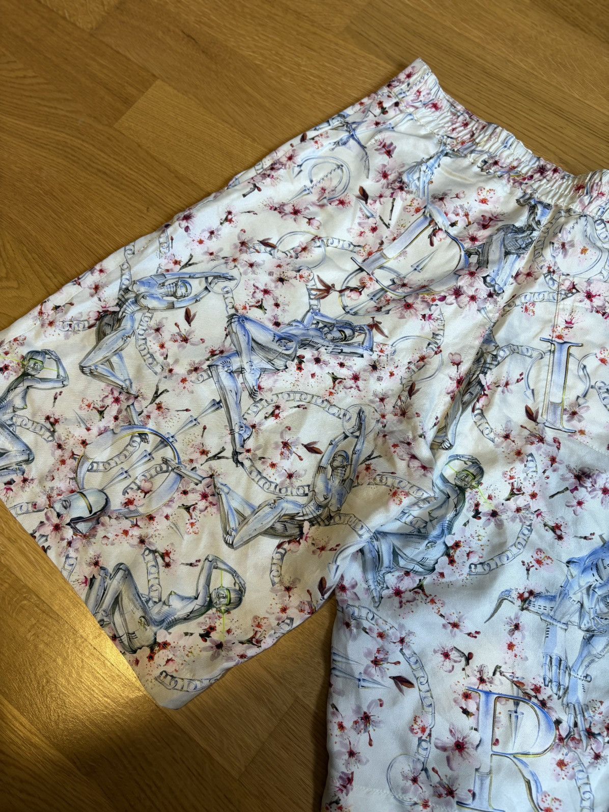 Dior Dior silk shorts Size US 30 / EU 46 - 8 Thumbnail