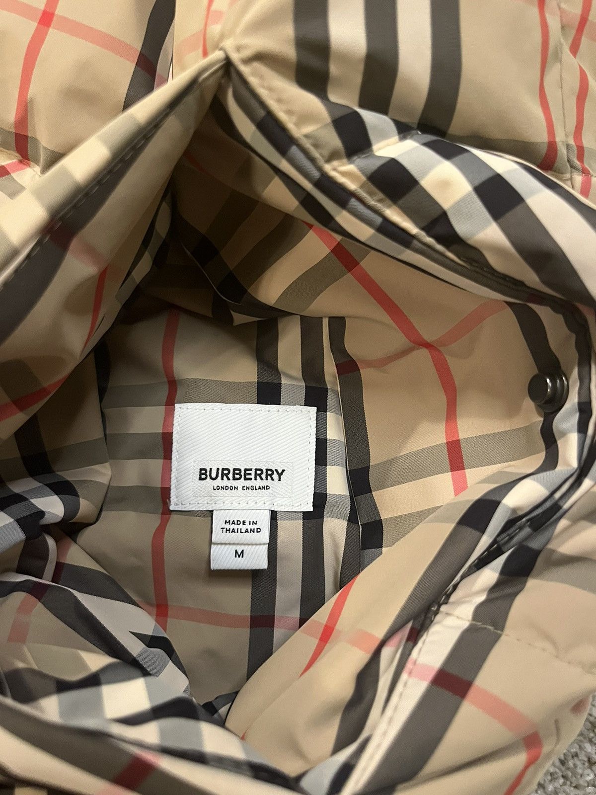 Burberry Burberry Check Reversible Down Vest Size US M / EU 48-50 / 2 - 6 Thumbnail