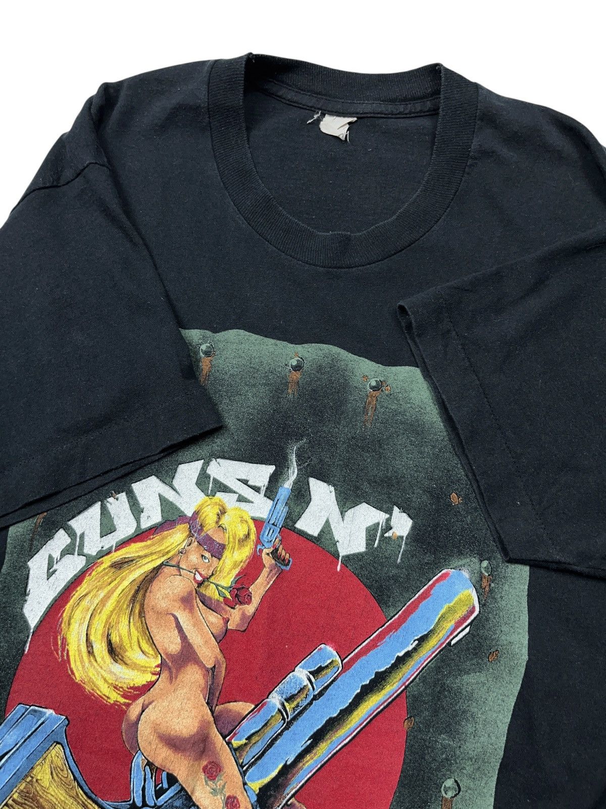 Guns N' Roses Vintage 1992 Conart Guns N Roses 91-92 Revolver T-shirt Size US L / EU 52-54 / 3 - 7 Thumbnail