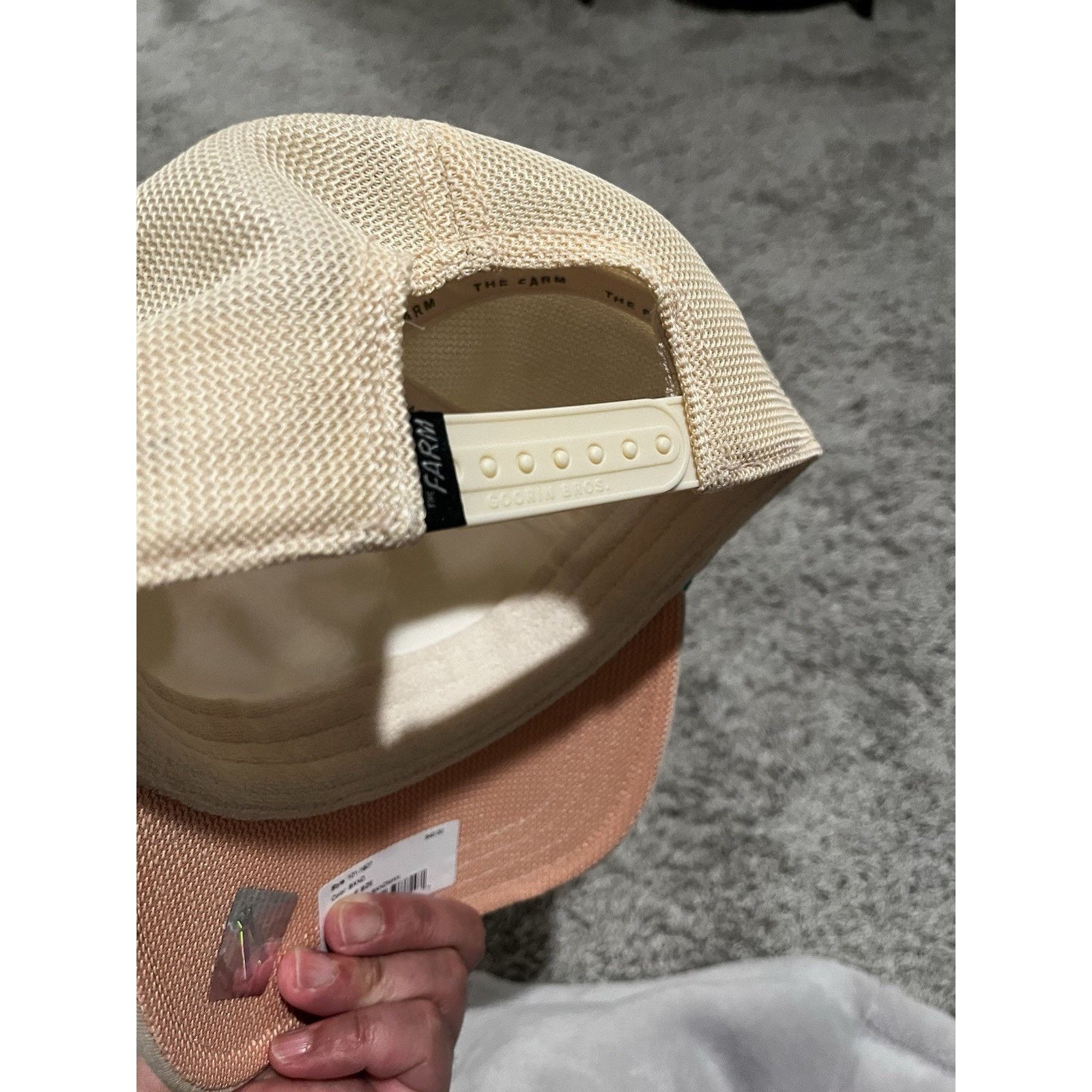 Goorin Bros. Goorin Bros The Farm Beach Bum Seagull Trucker Hat Beige Size ONE SIZE - 8 Thumbnail