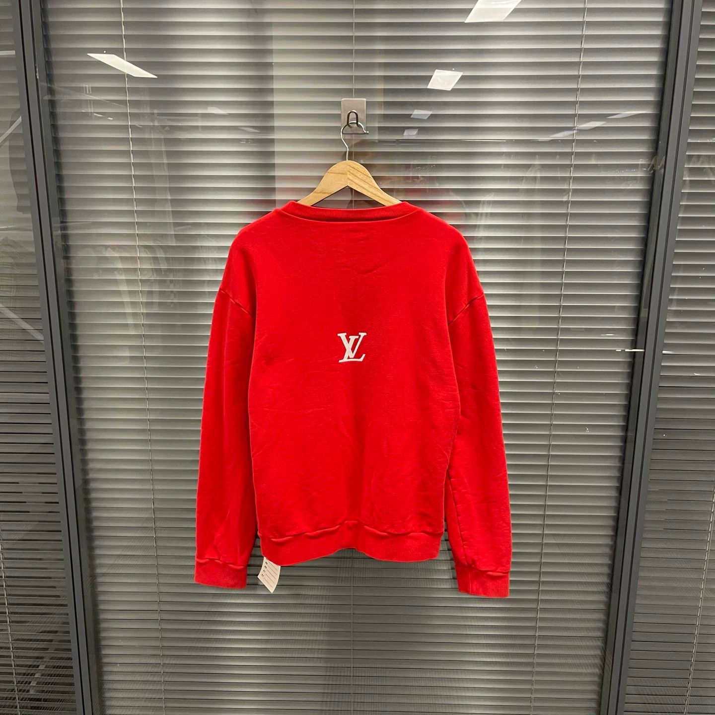 Louis Vuitton LV Clock Red Lettering St L 99 New No Tag Sweatshirt Size US L / EU 52-54 / 3 - 2 Thumbnail