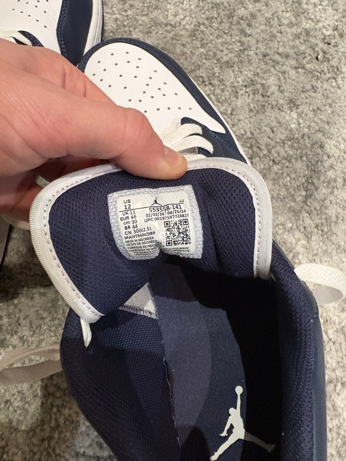 Nike Jordan 1 low midnight navy Size US 12.5 / EU 45-46 - 4 Thumbnail