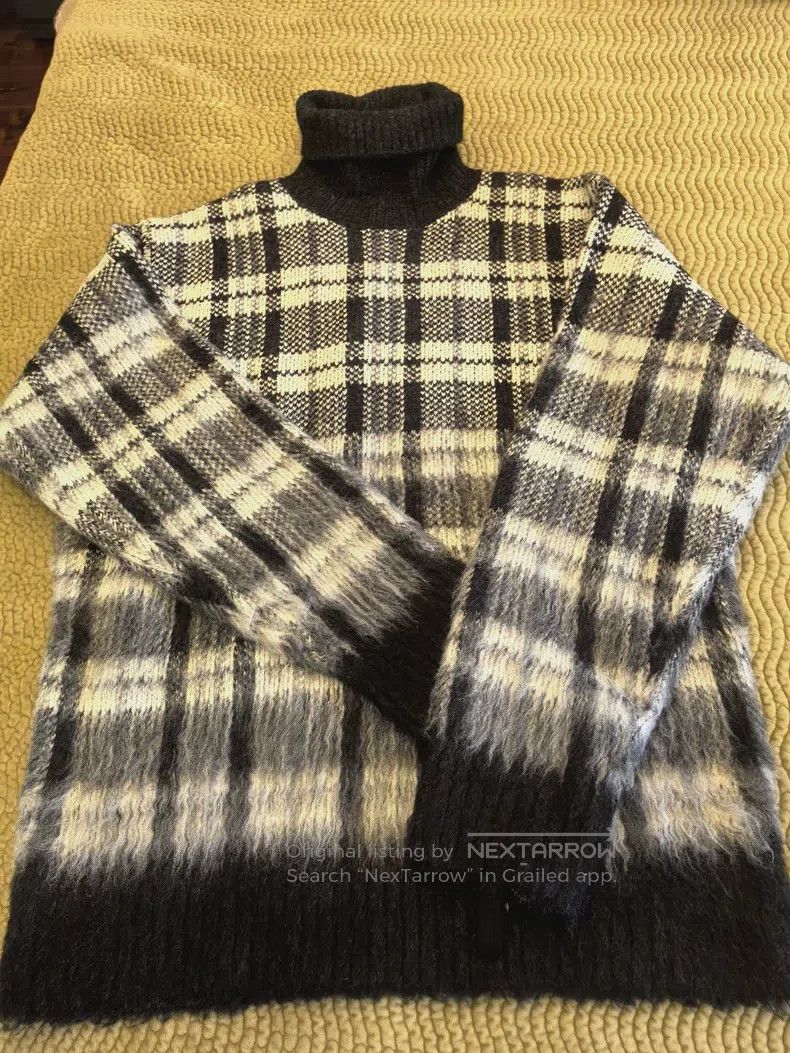 Helmut Lang Helmut Lang Checkered Turtleneck Sweater Size S / US 4 / IT 40 - 1 Thumbnail