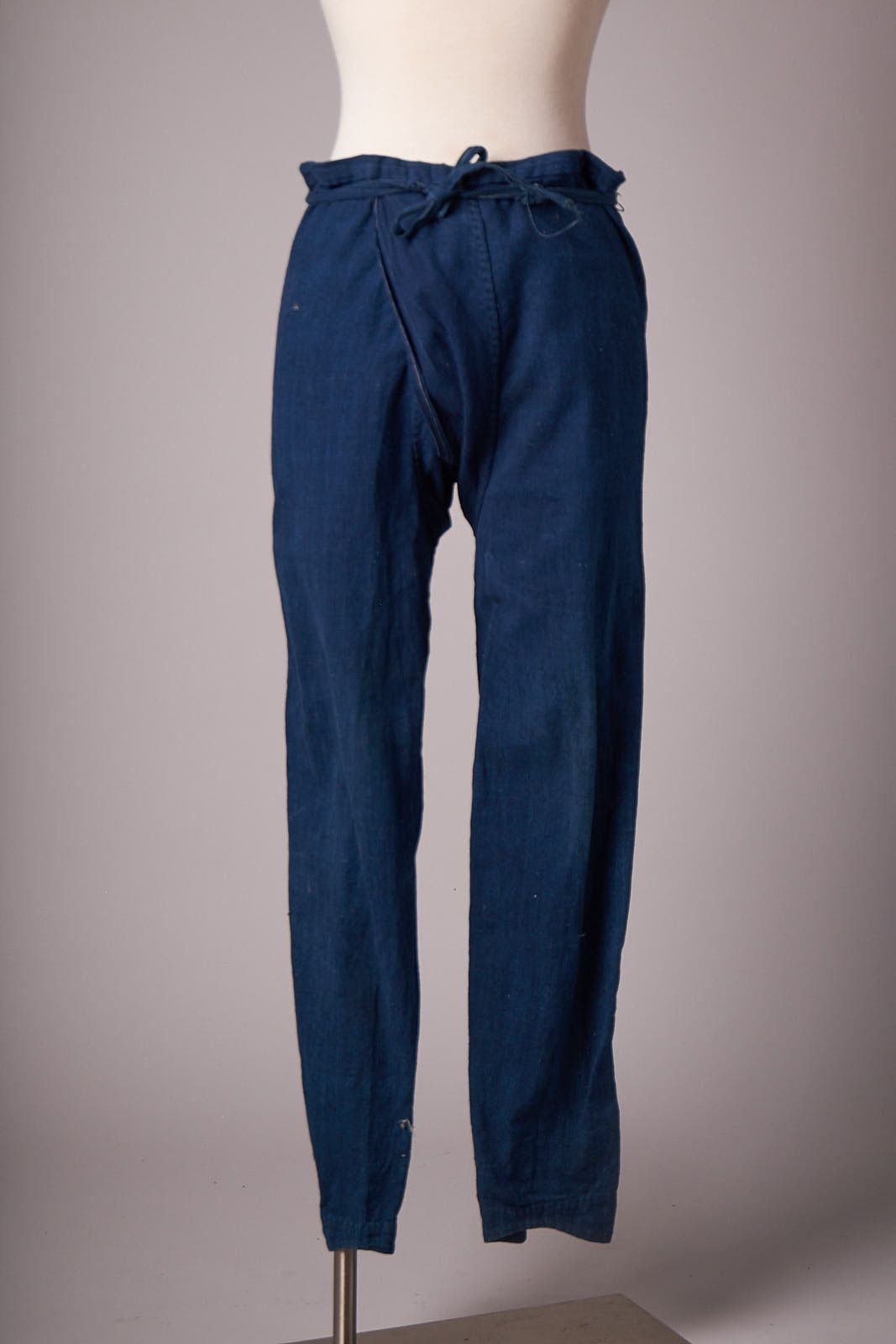image of Vintage 1930 Momohiki Japanese Farmer Pants Workwear Noragi in Blue Indigo, Men's (Size 26)