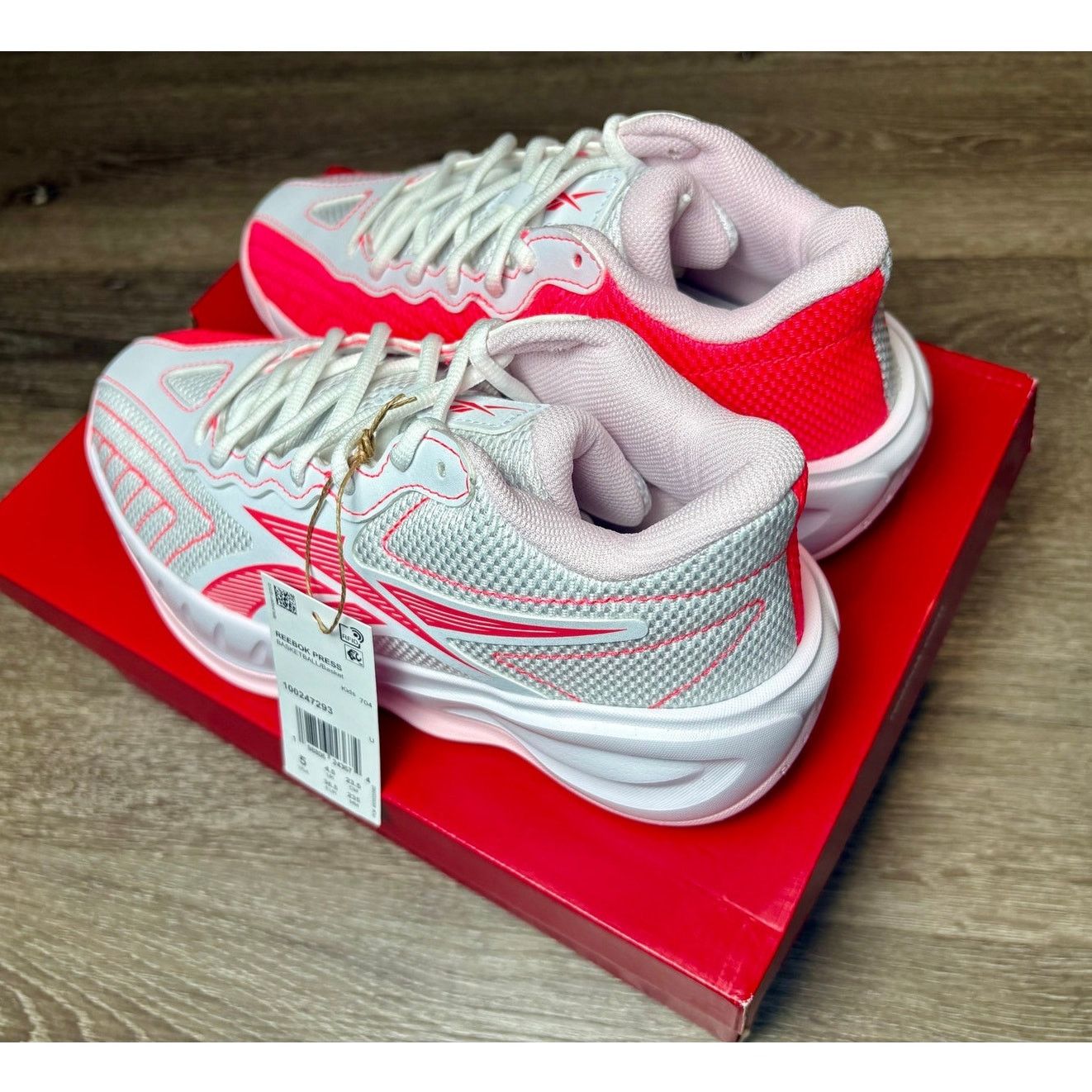 Reebok New with tag/box - 5Y - Reebok Press Shoes - Pink/White Size US 6.5 / IT 36.5 - 1 Thumbnail