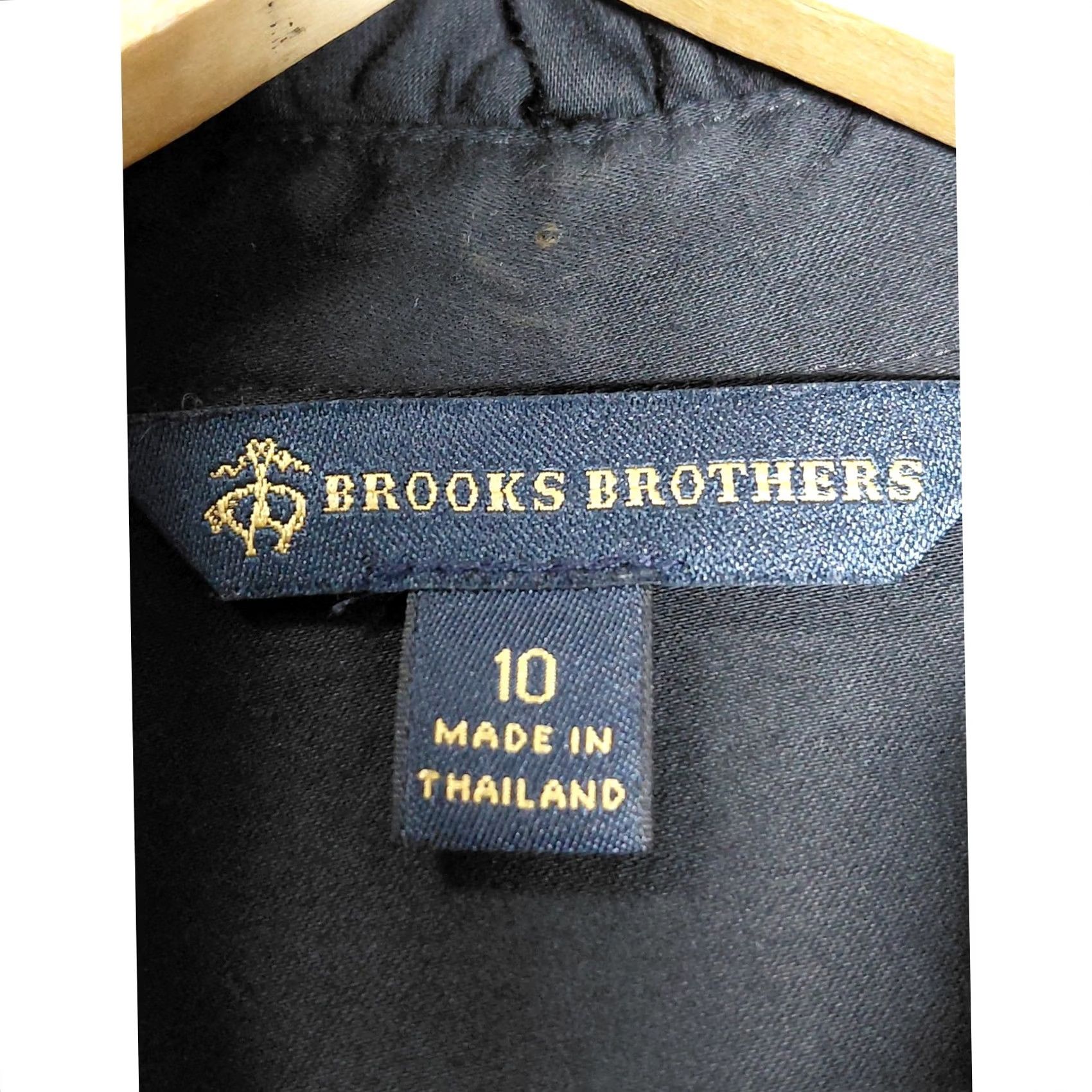 Brooks Brothers Brooks Brothers Top Womens 10 Black Sleeveless Solid Woven Women Size Size L / US 10 / IT 46 - 3 Thumbnail