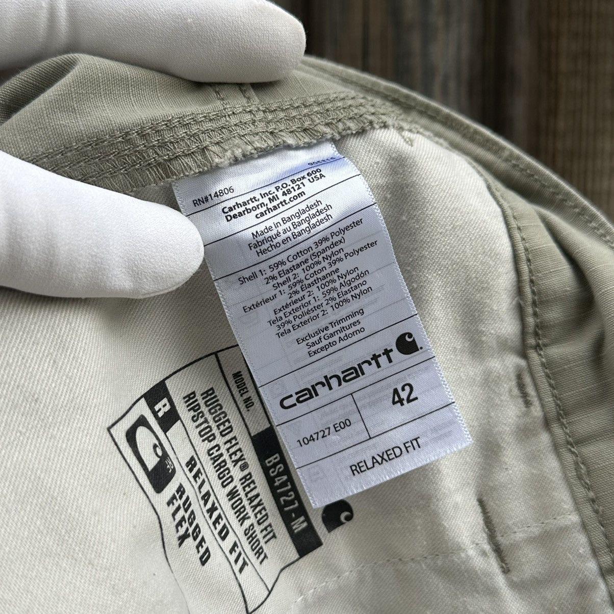 Carhartt × Vintage VINTAGE CARHARTT CARGO RELAXED FIT SHORTS Size US 42 / EU 58 - 12 Thumbnail