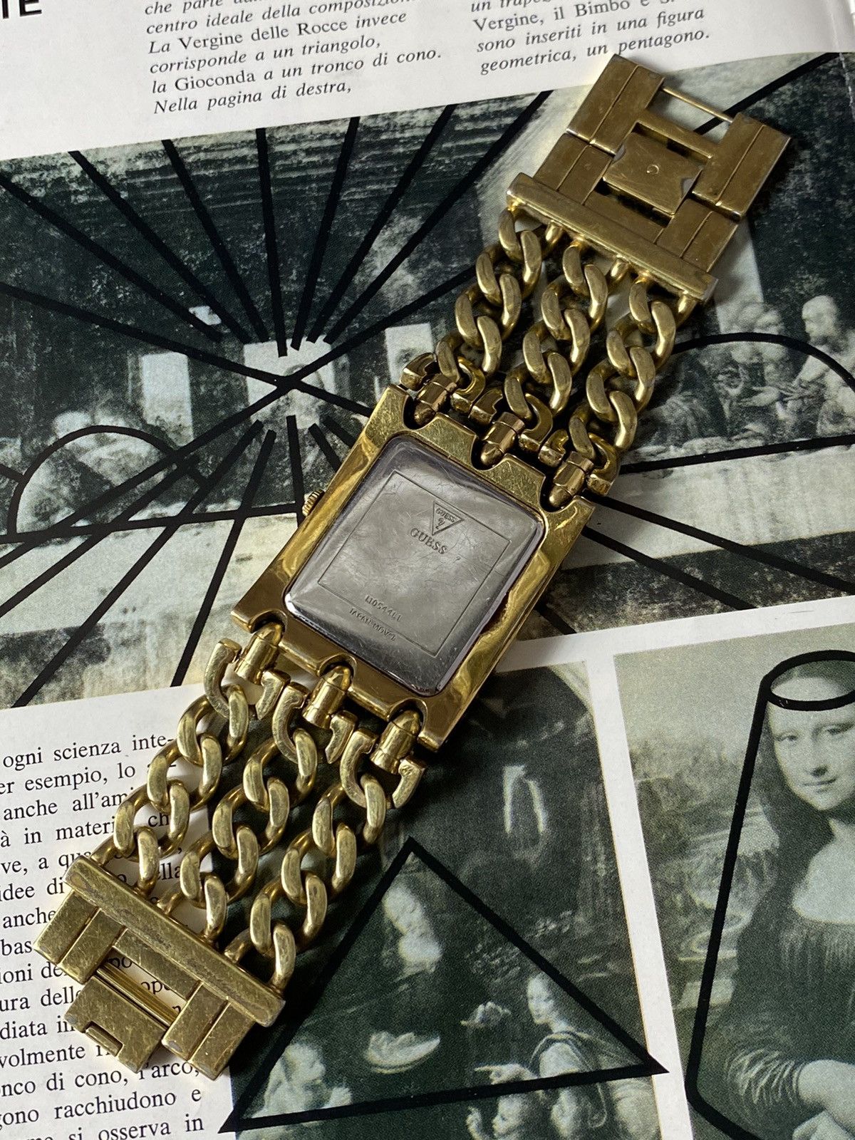 Guess Vintage Guess Watch - Gold Chain Bracelet Size ONE SIZE - 4 Thumbnail